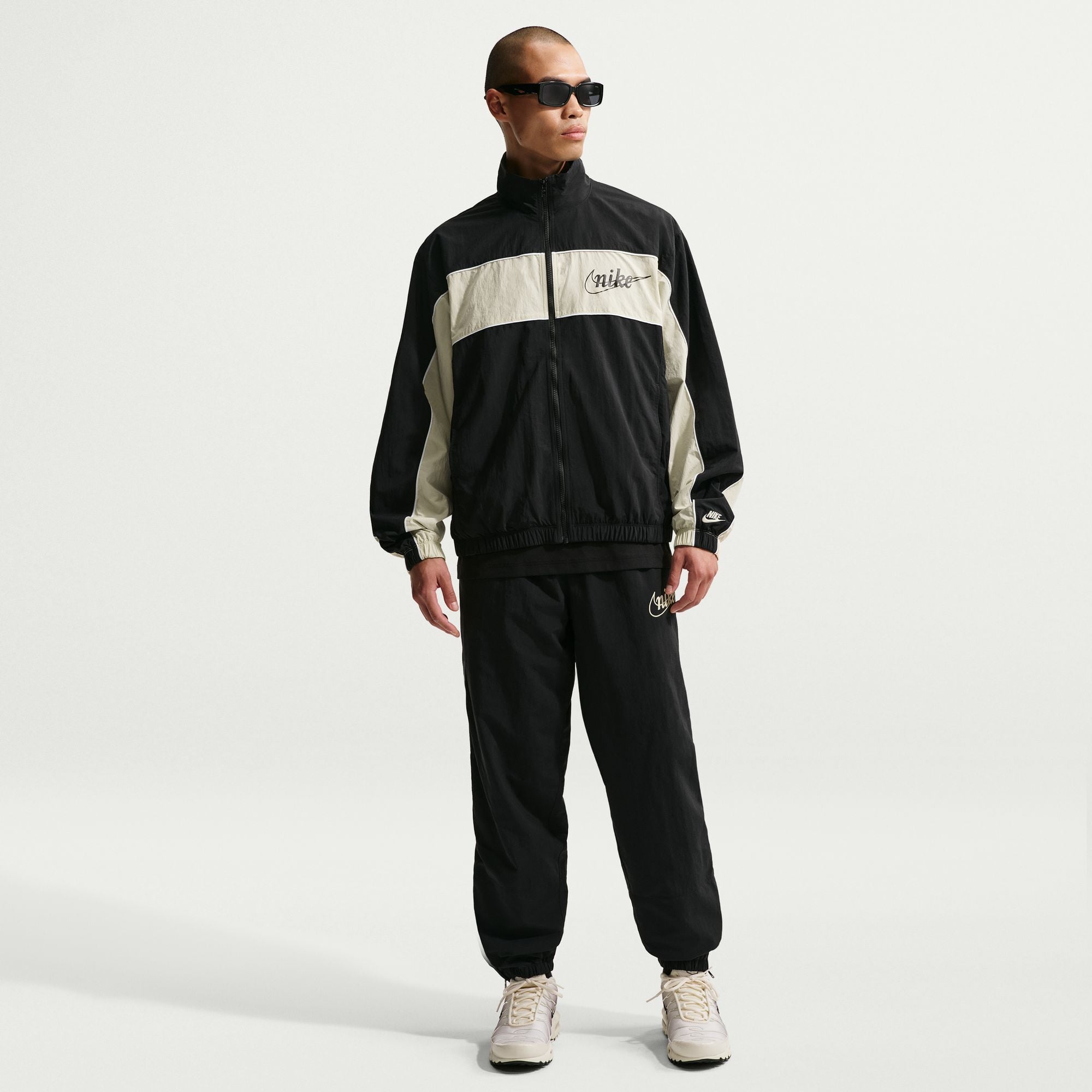 Nike Sportswear Club image number 0