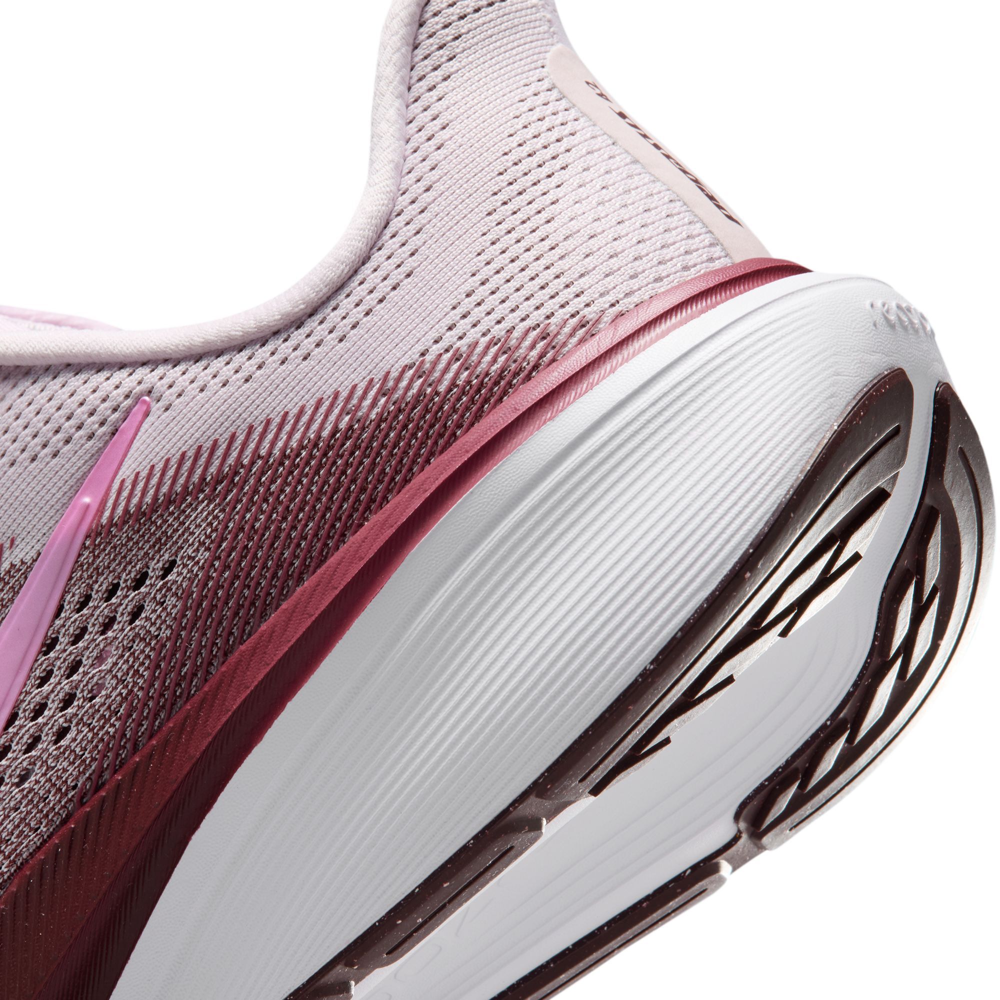 Nike Pegasus 42 image number 10