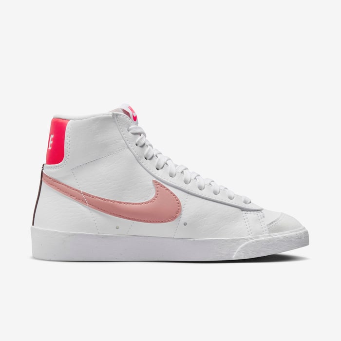 Nike Blazer Mid '77 image number 2 Nike Blazer Mid '77 image number 2