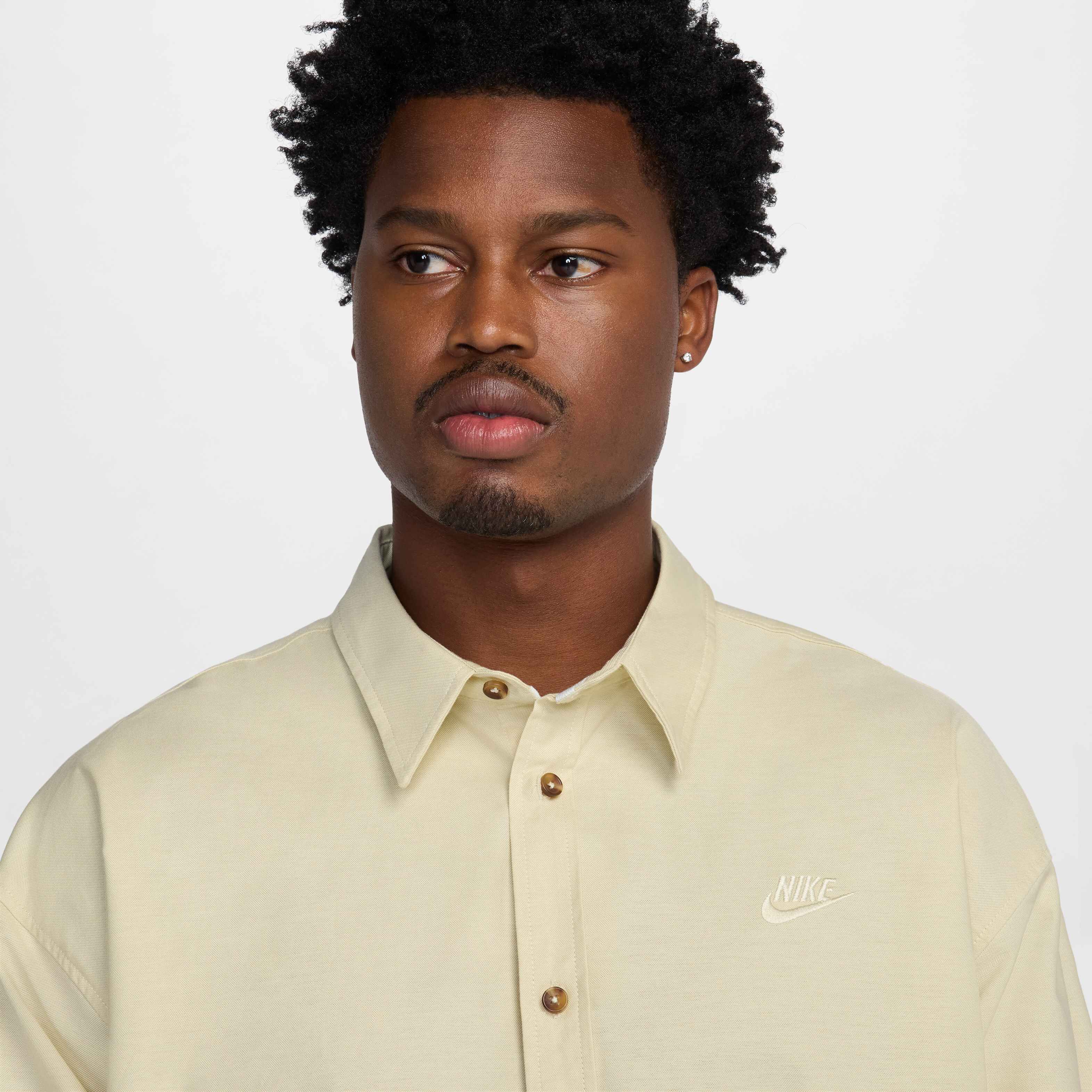 Nike Club image number 2