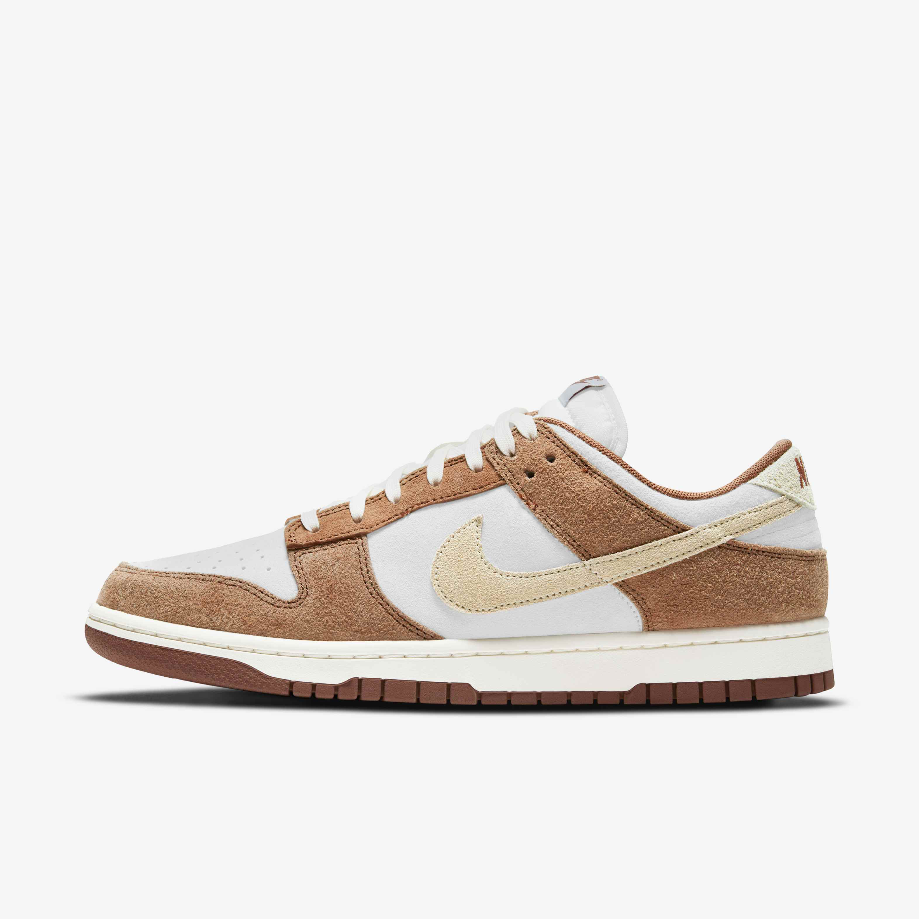 Nike Dunk Low Retro Premium image number 0