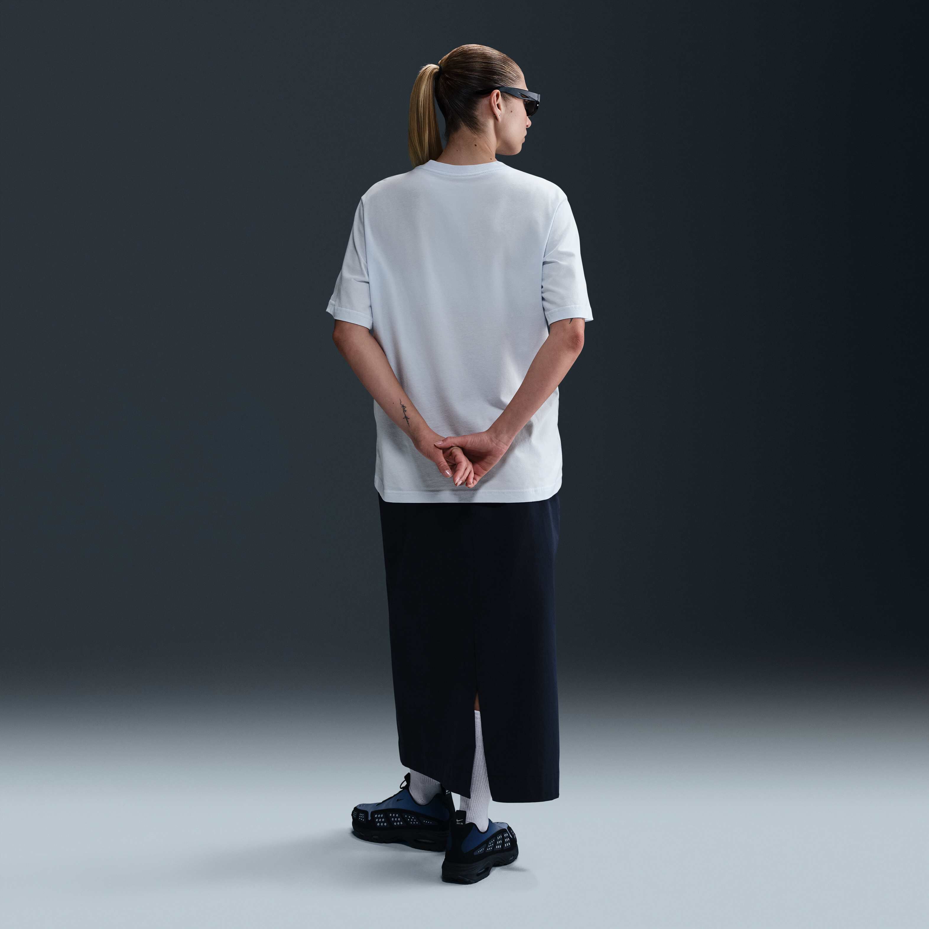 نايكي سبورتسوير ايسنشال image number 4