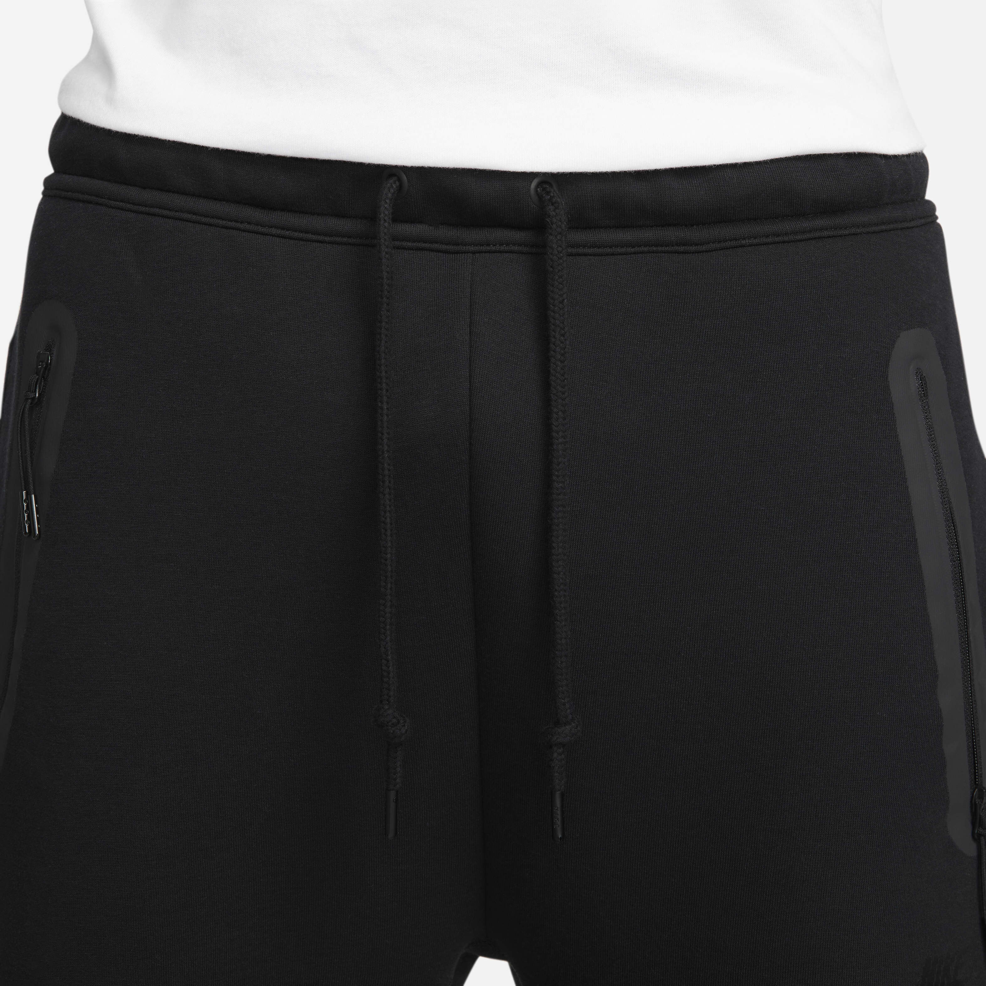 Nike tech black tracksuit bottoms new arrivals
