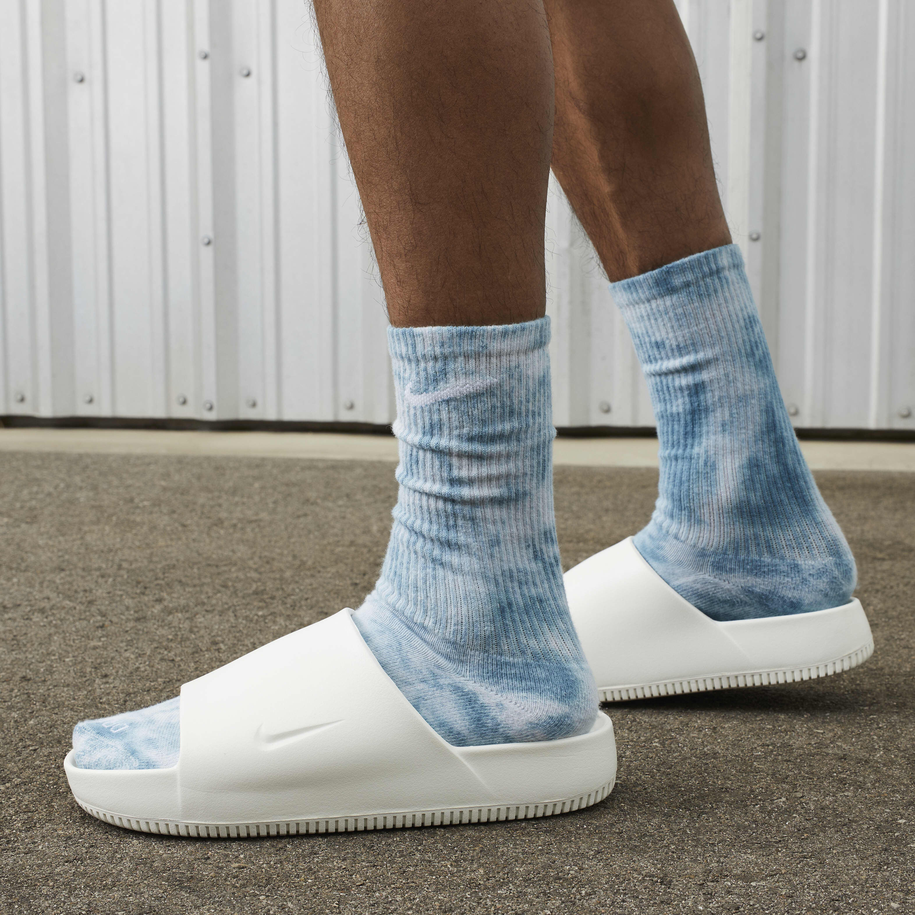 Buy Nike Calm Men s Slides Nike UAE Official