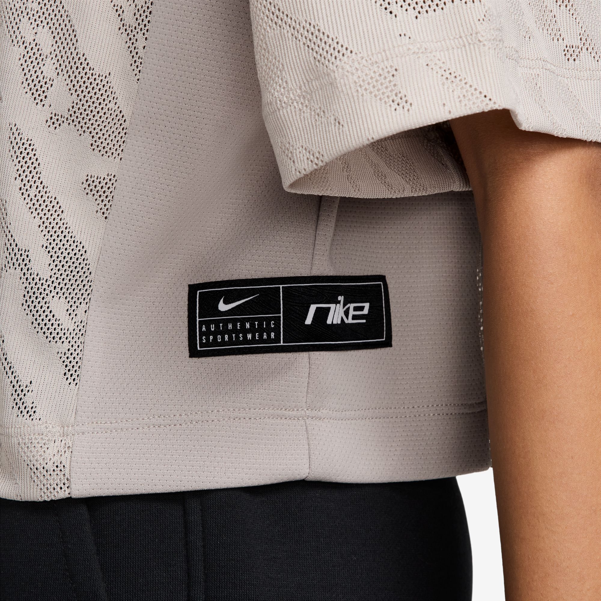 Nike Sportswear image number 2