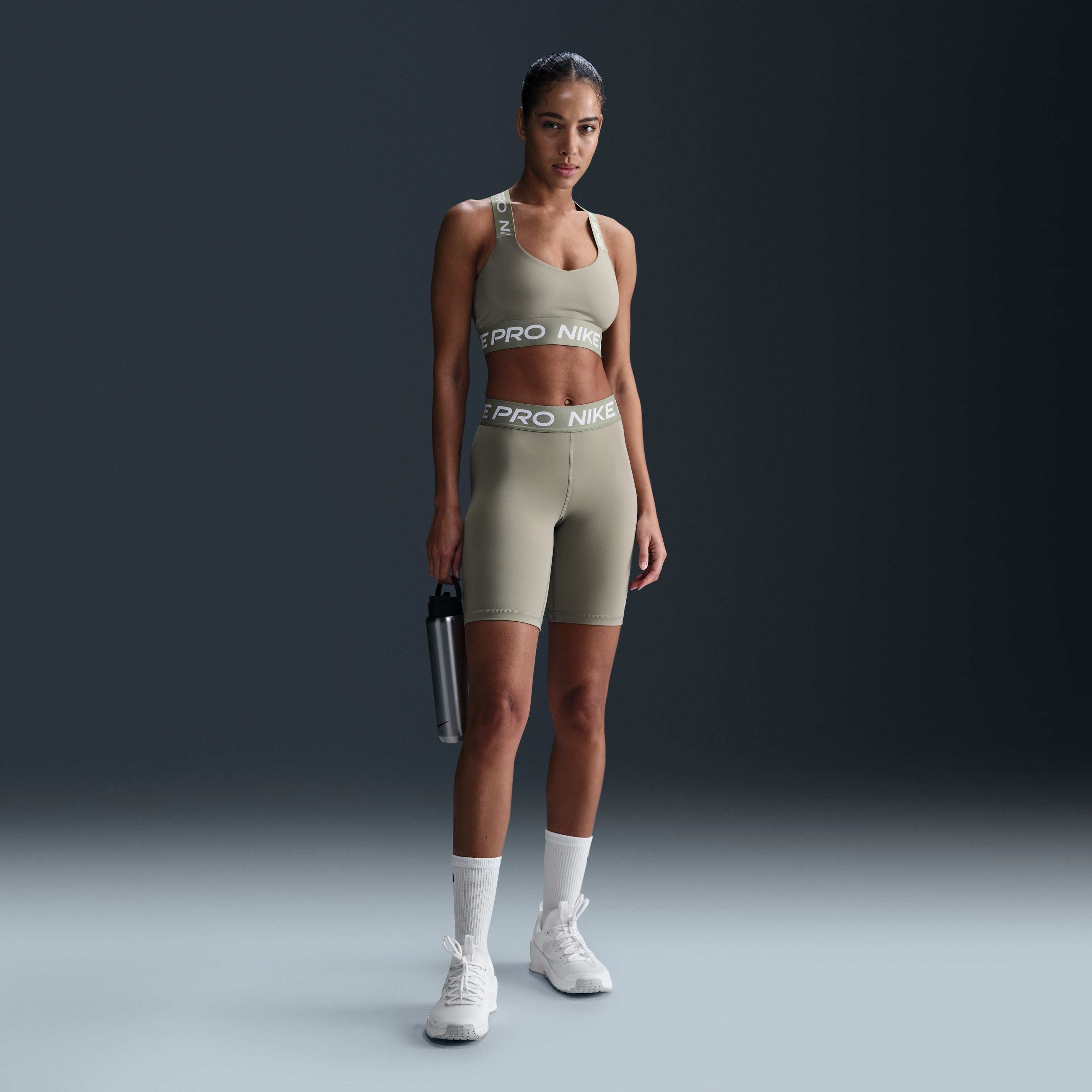 Nike Pro 365 image number 0