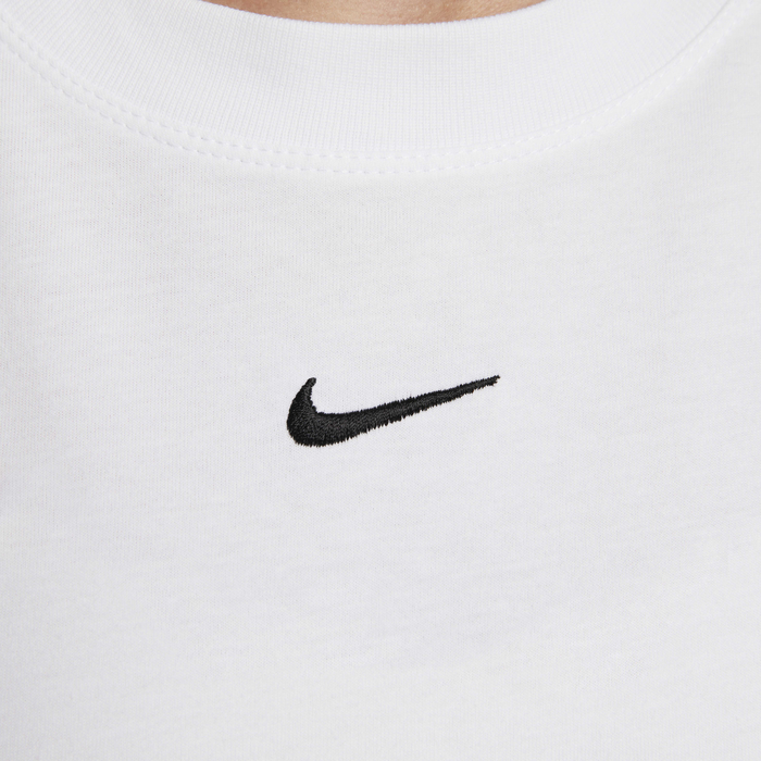 Nike Sportswear Essential image number 3 Nike Sportswear Essential image number 3