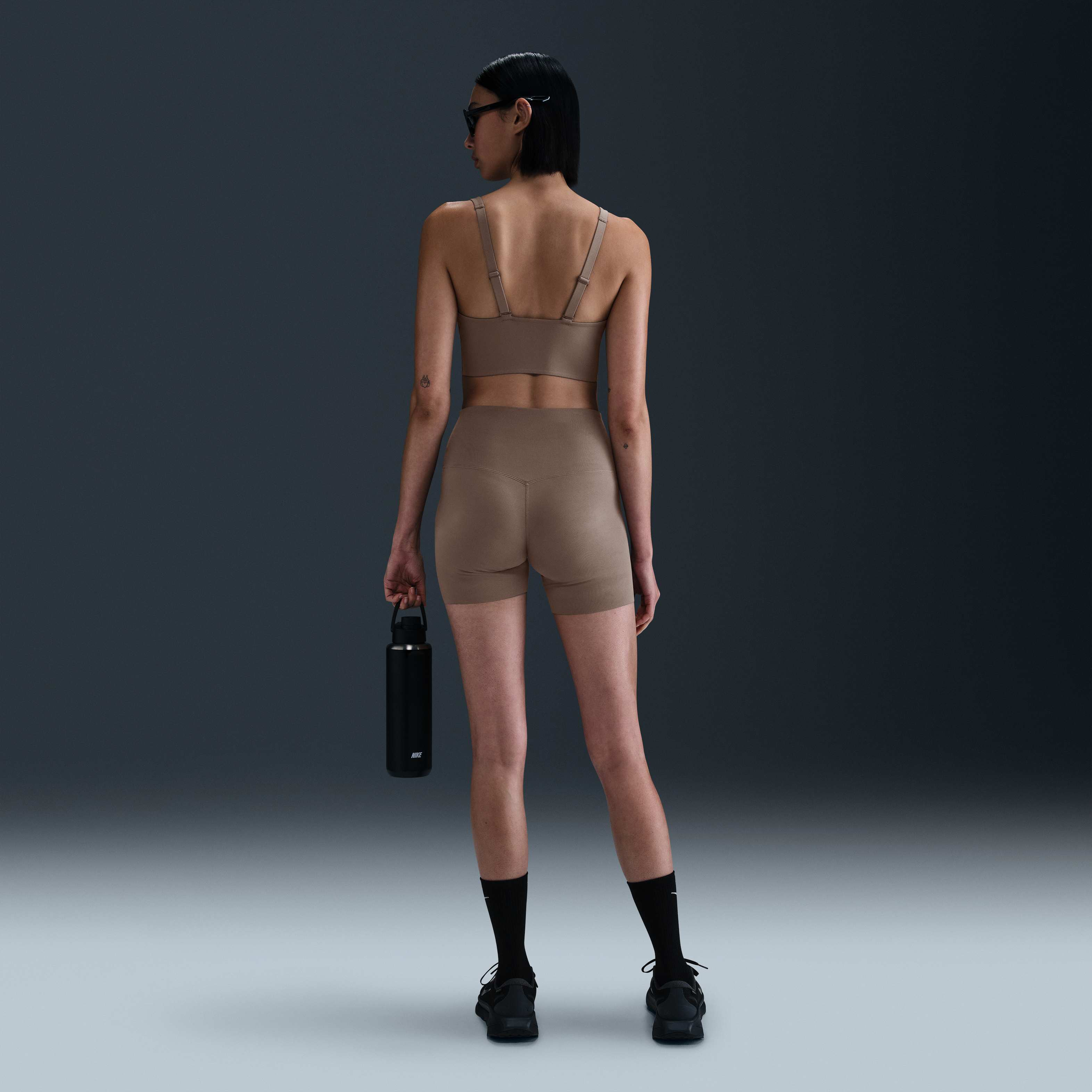 نايكي اليت ميديوم سابورت image number 4