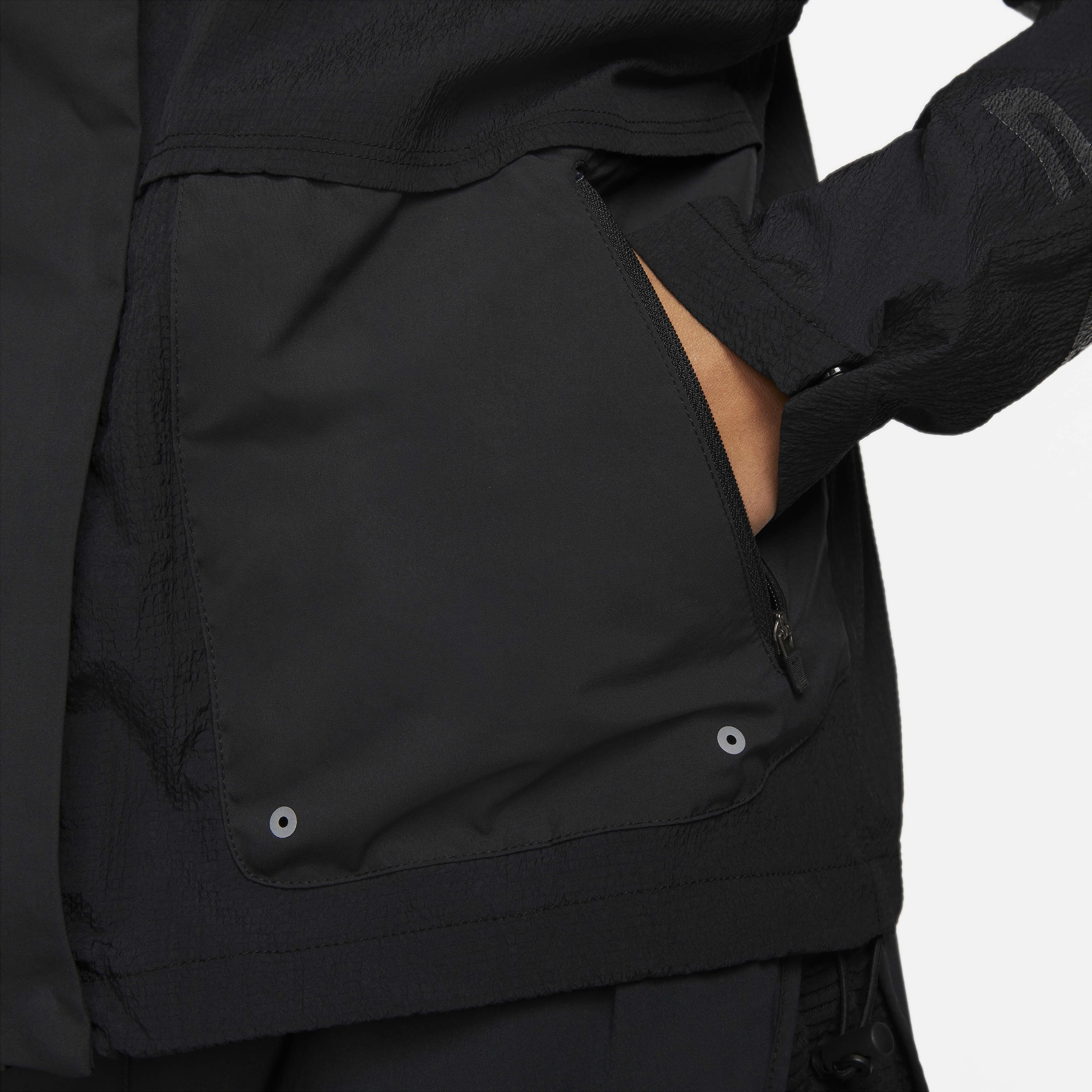 Nike Therma-FIT Run Division image number 3