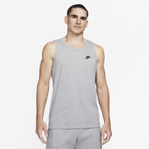 Nike Sportswear Club