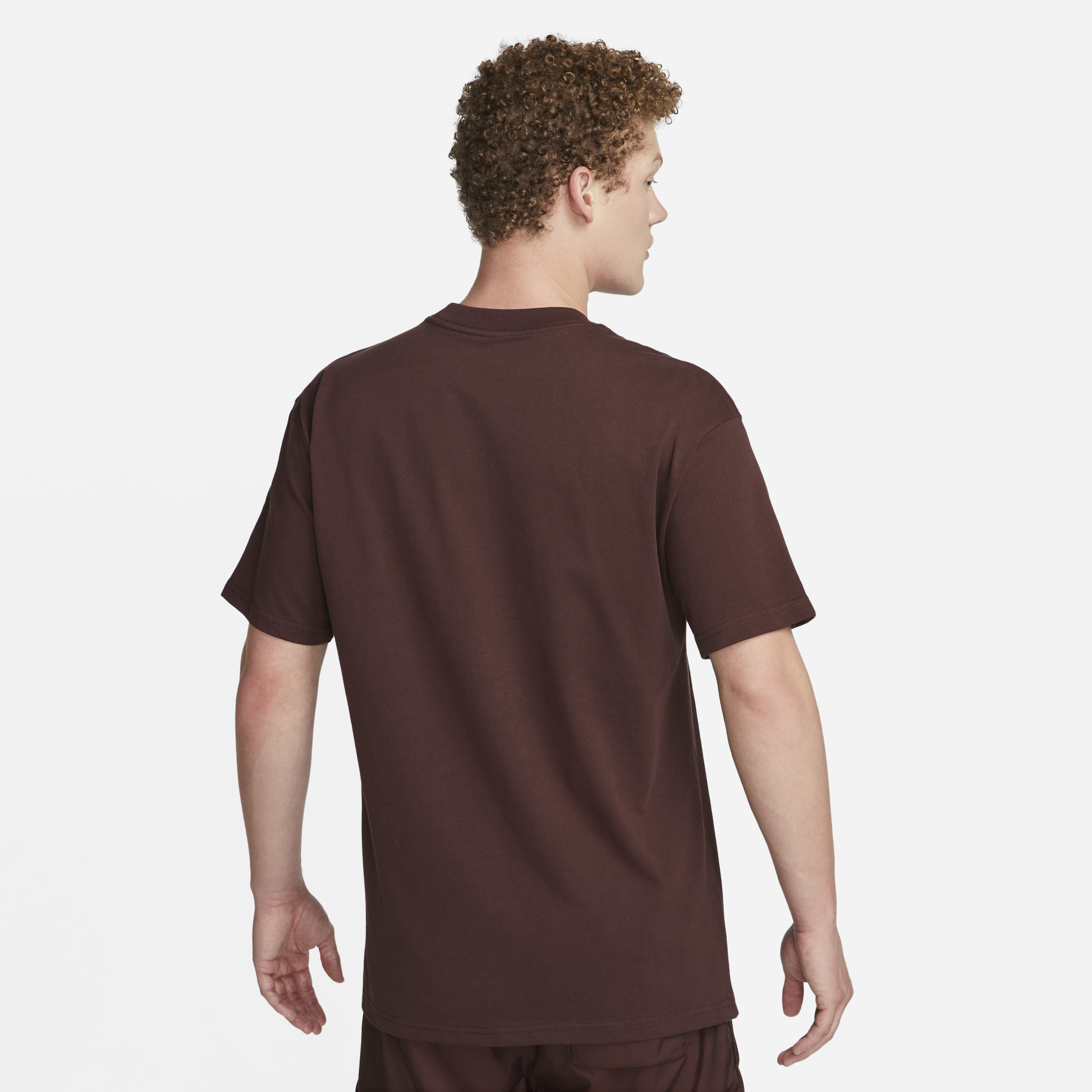 نايكي سبورتسوير image number 1