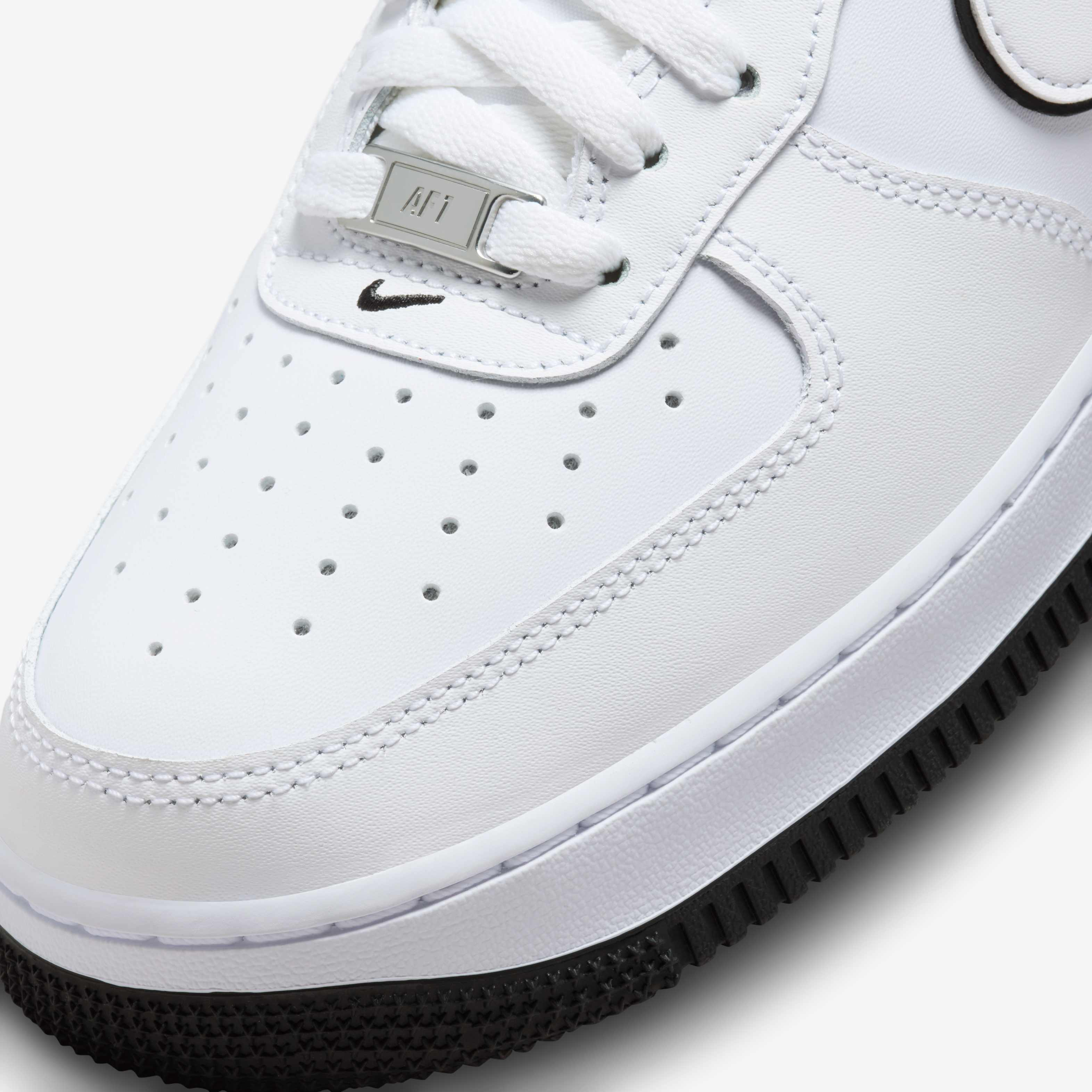 اير فورس 1 '07 image number 6