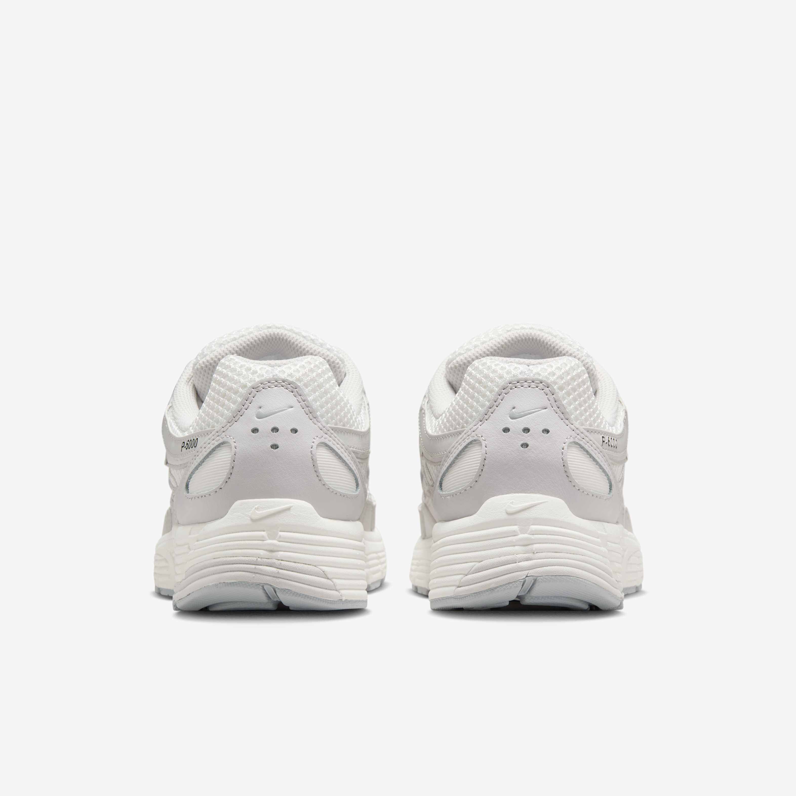 ◆Nike◆ P6000 SE W Summit White Vest Grey Wolf Grey IF17561 Women's P-6000 SE - Summit White/Wolf Grey/Vast Grey – Feature