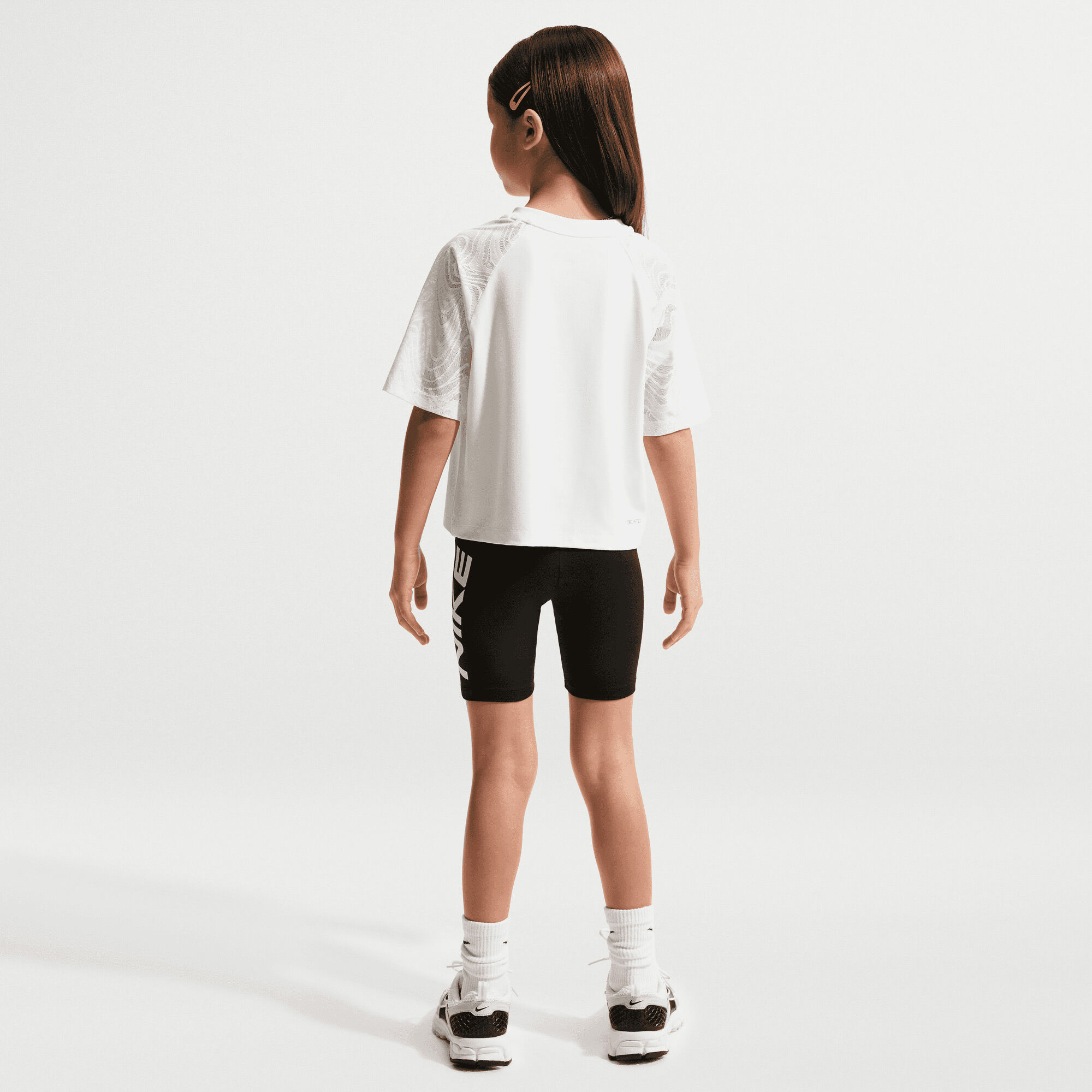 Nike image number 1
