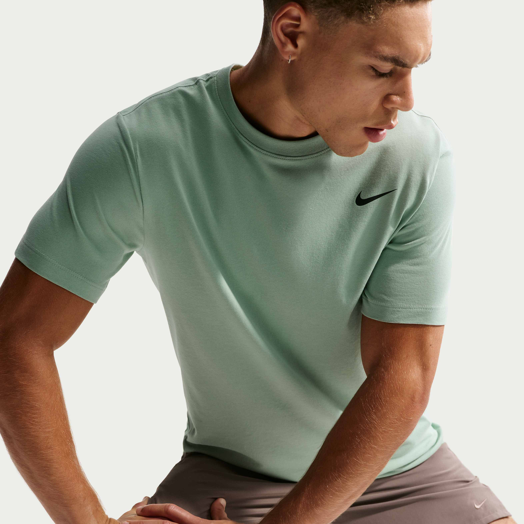 Zoom image