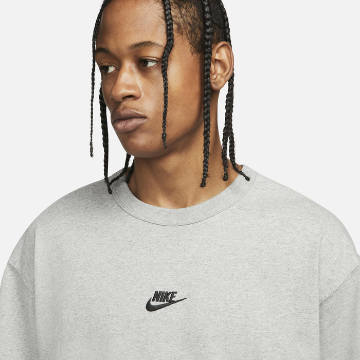 Nike Sportswear Premium Essentials image number 2 Nike Sportswear Premium Essentials image number 2