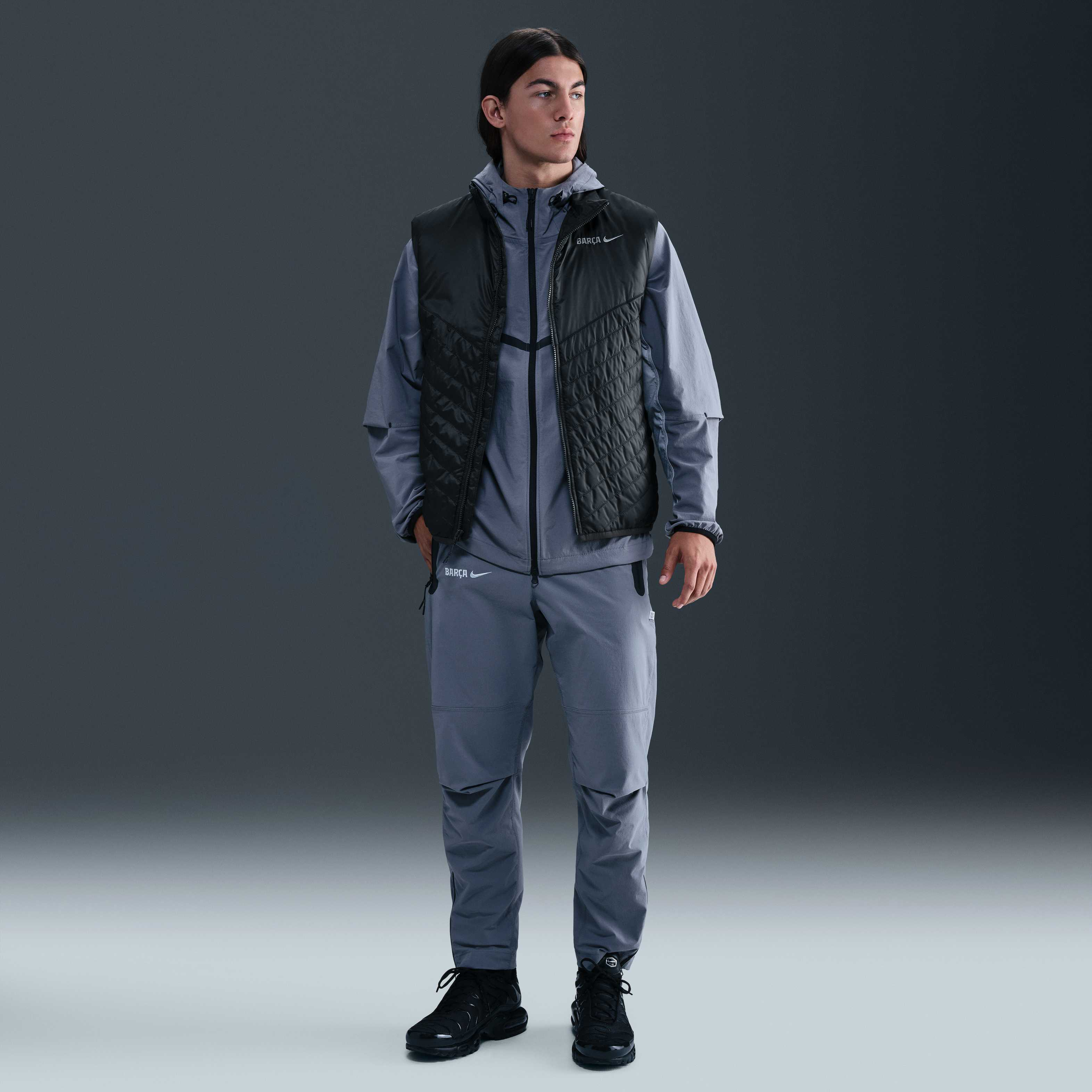 F.C. Barcelona Windrunner image number 3