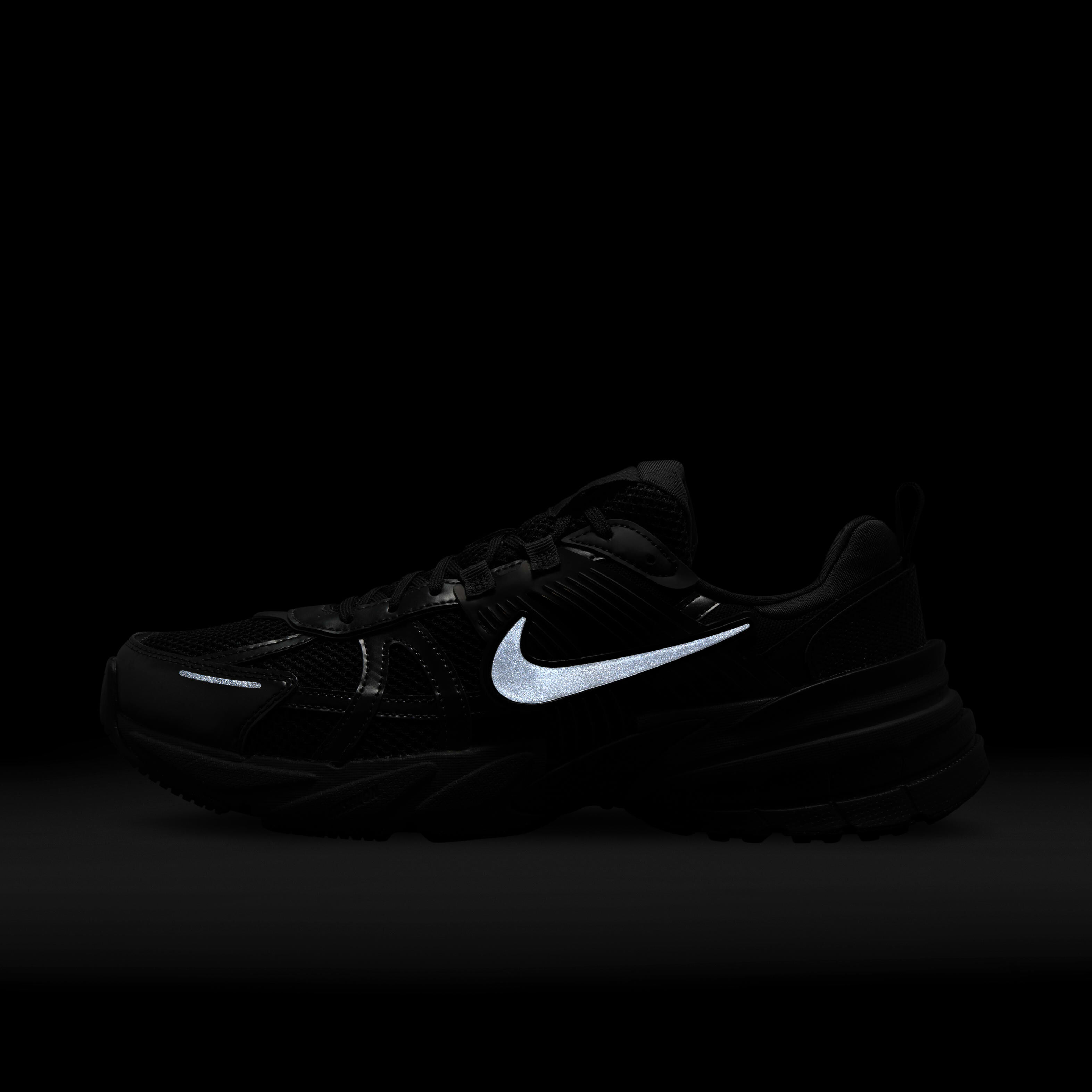 Nike V2K Run image number 9