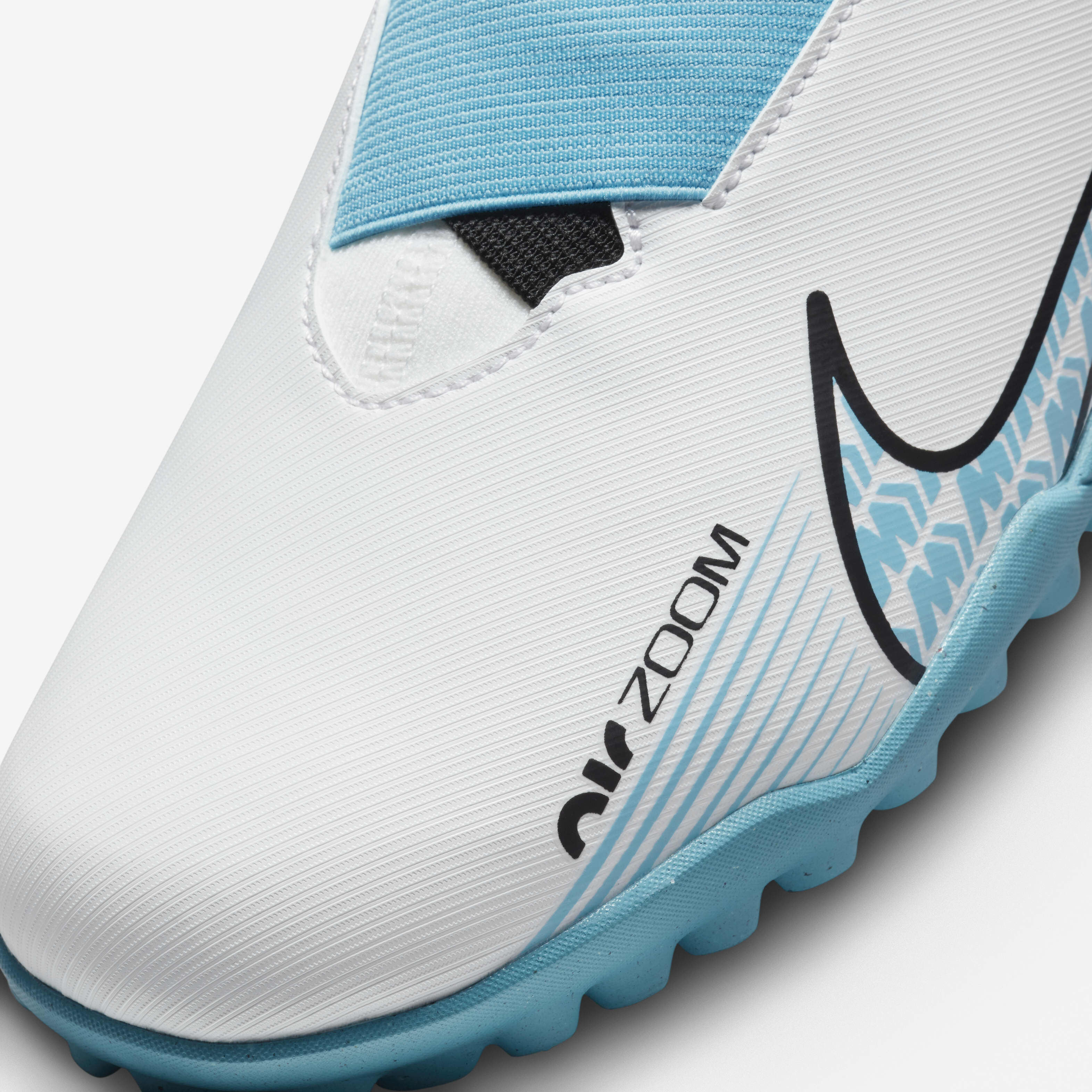 نايكي جونيور ميركيوريال فيبر 15 أكاديمي image number 6