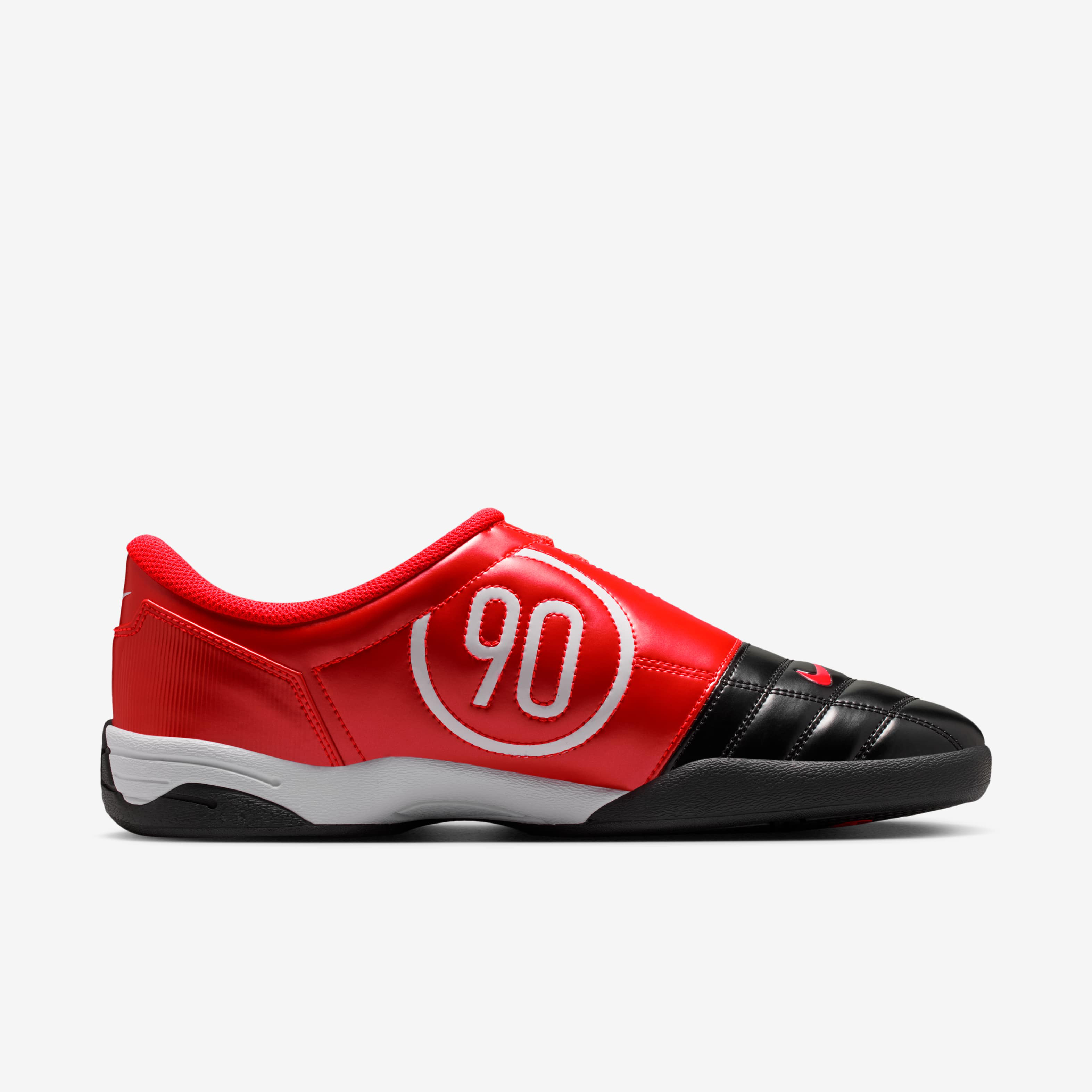 Nike Total 90 image number 2