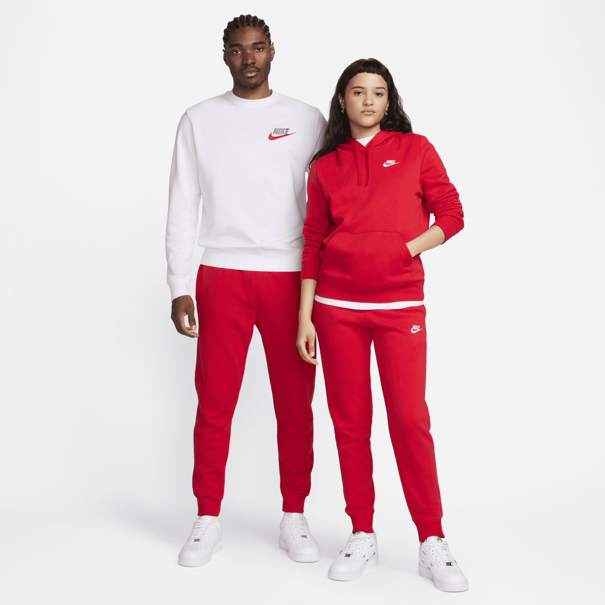 Red nike jogging suit womens online