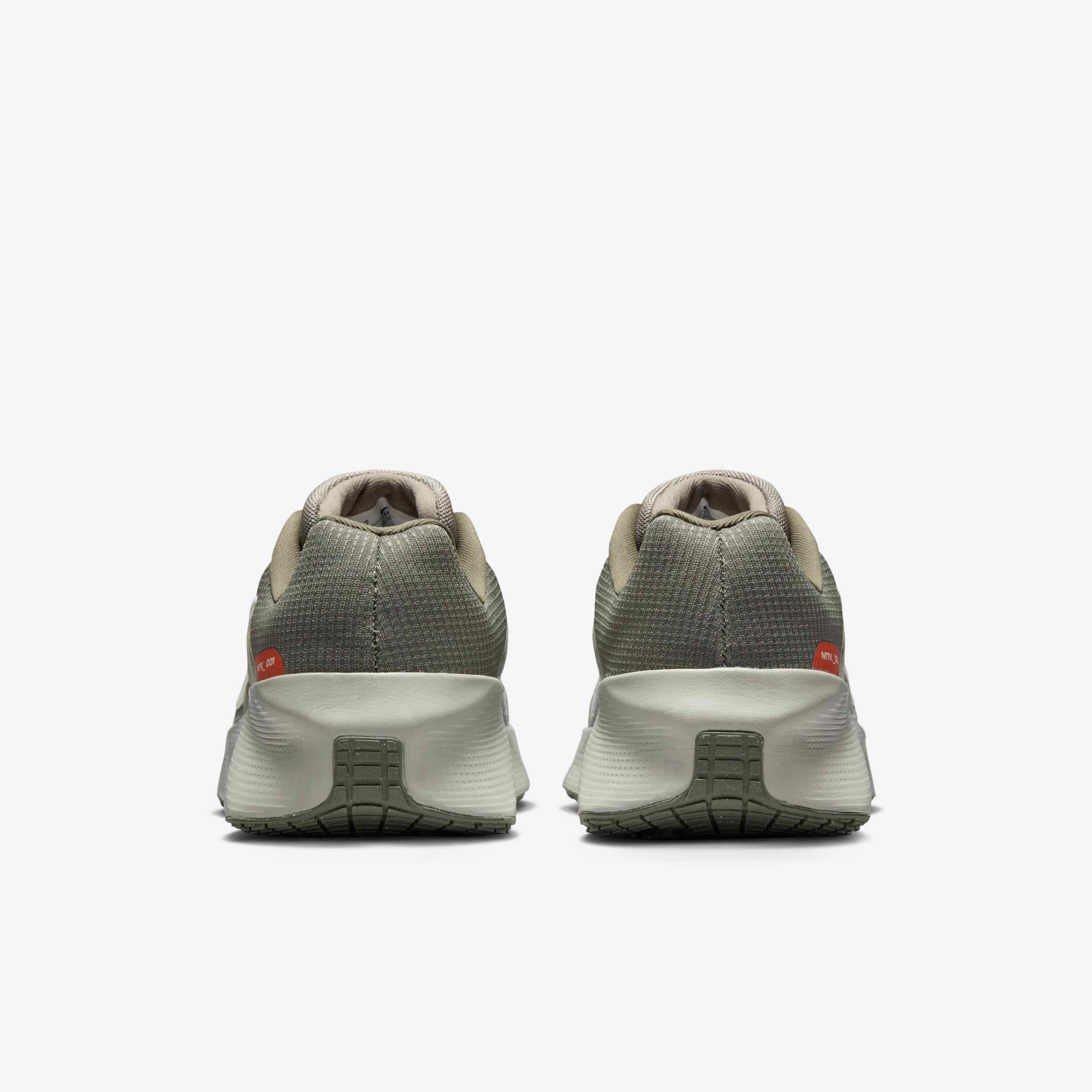 نايكي ميترو تك image number 5