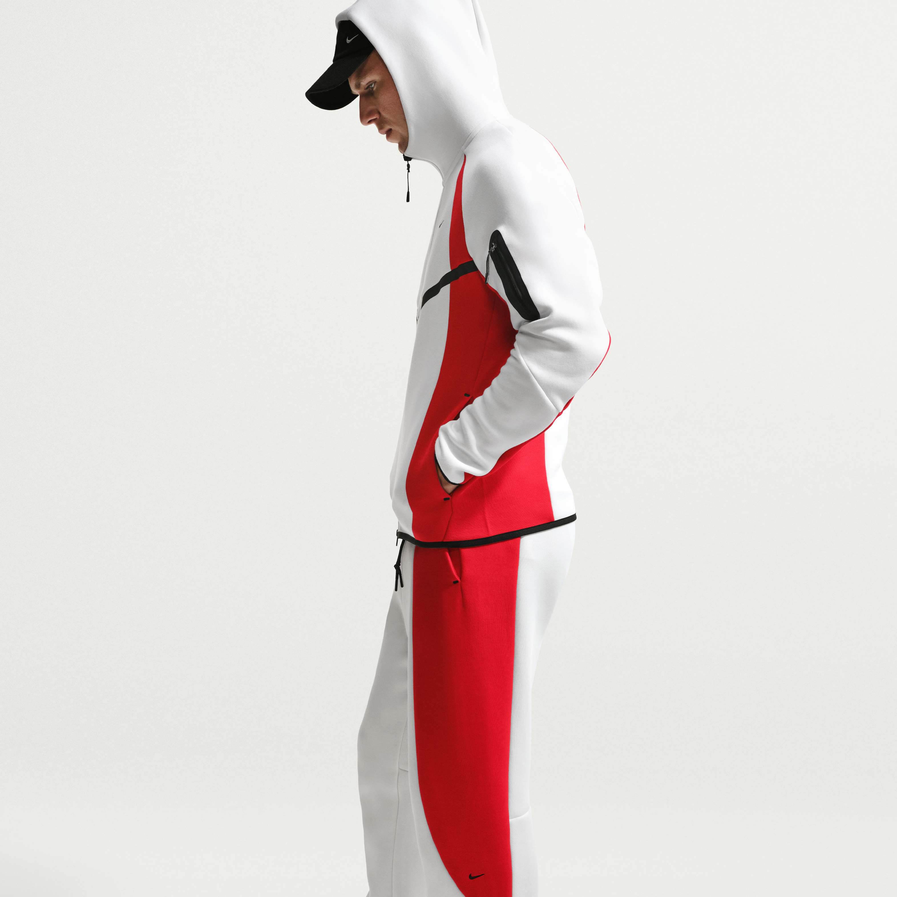 Nike Tech image number 3