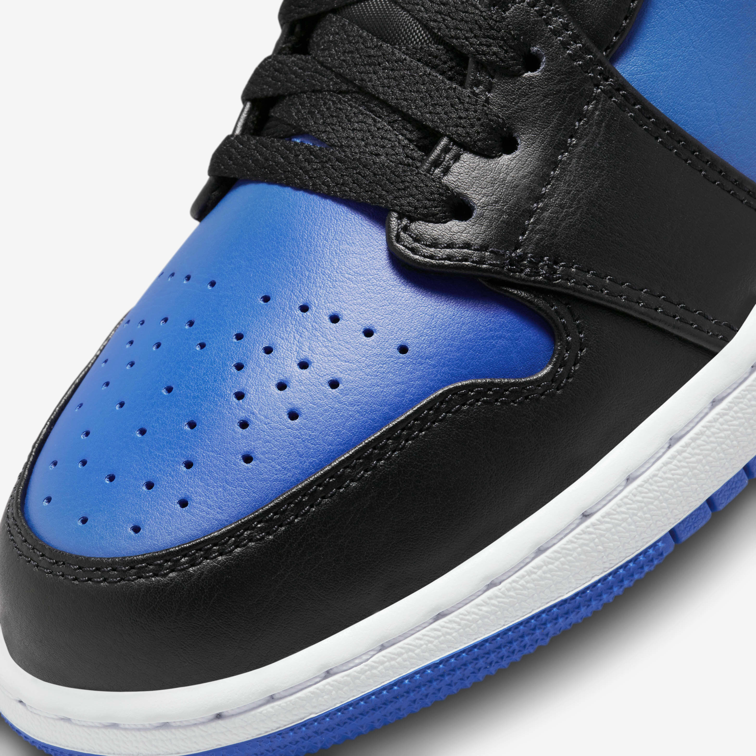 Air Jordan 1 Mid image number 6