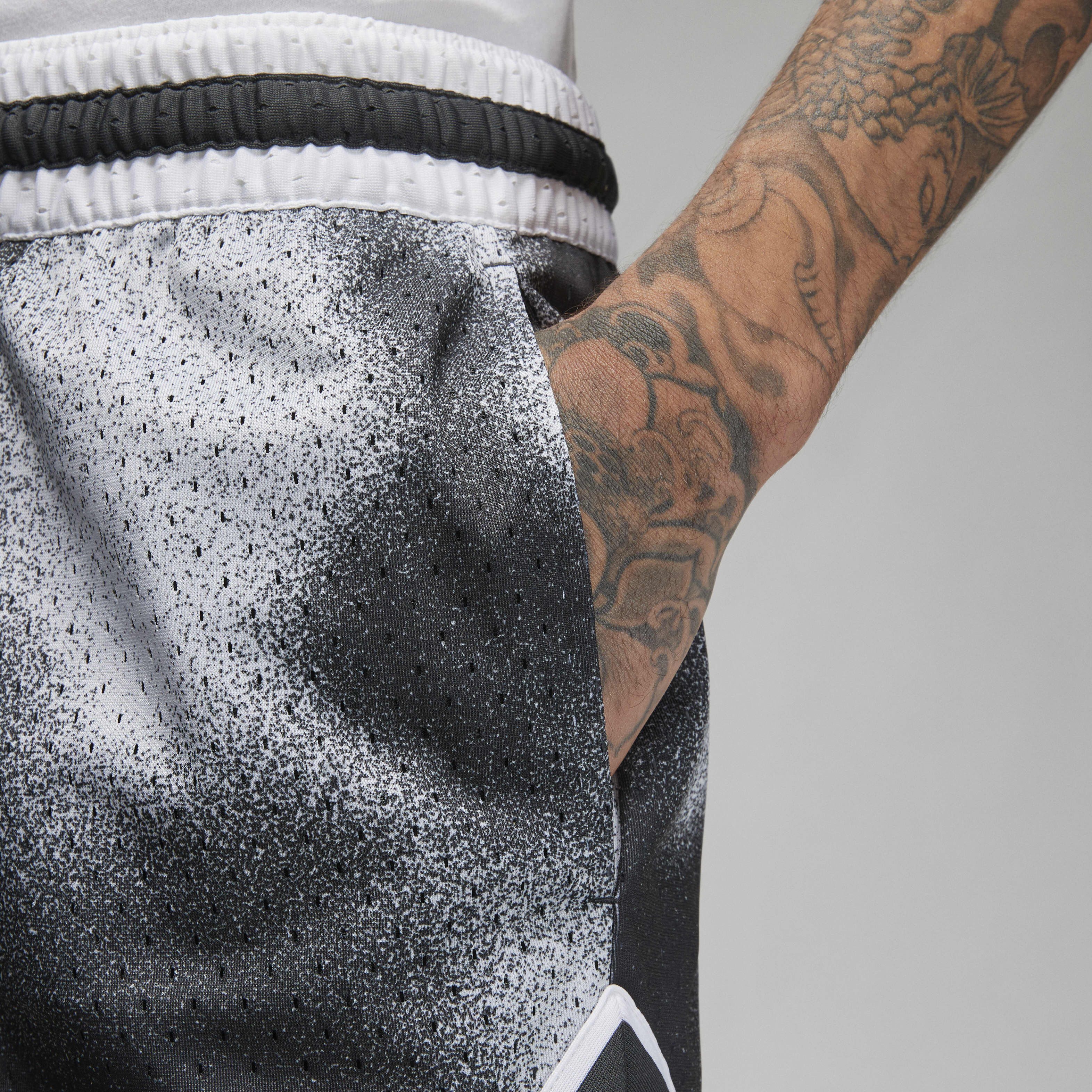 جوردن دراي-فت سبورت image number 3