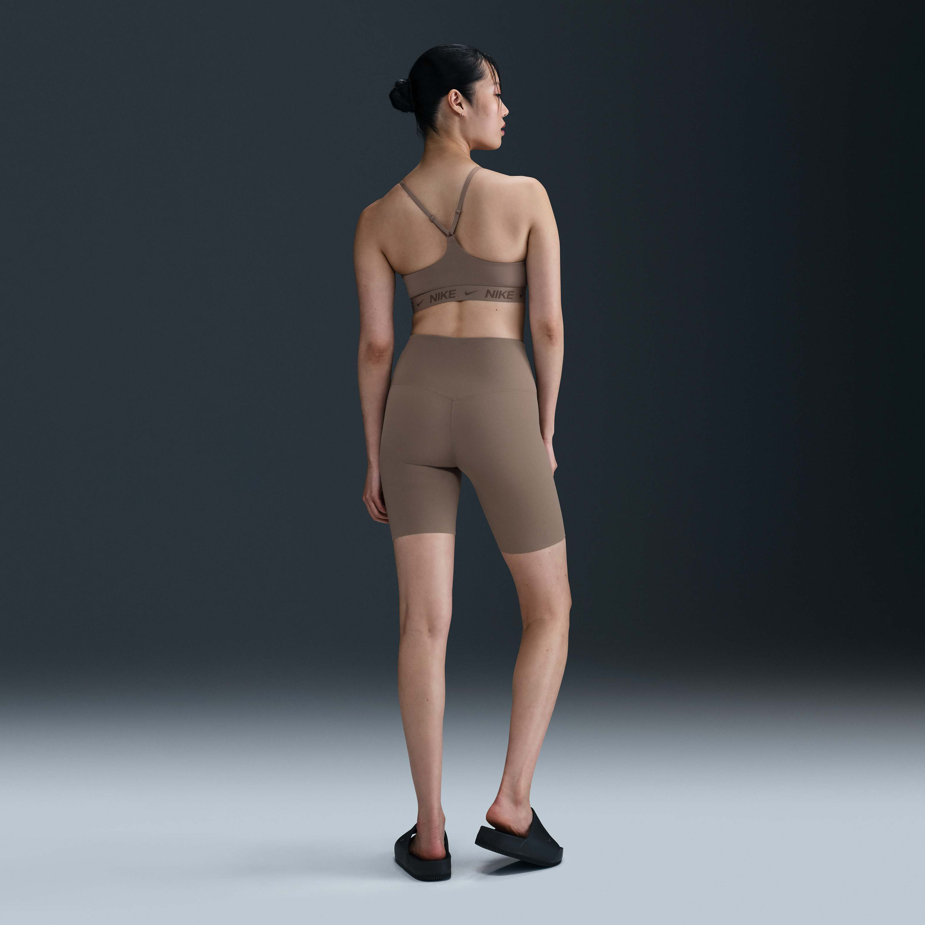 Nike Indy Light-Support image number 4