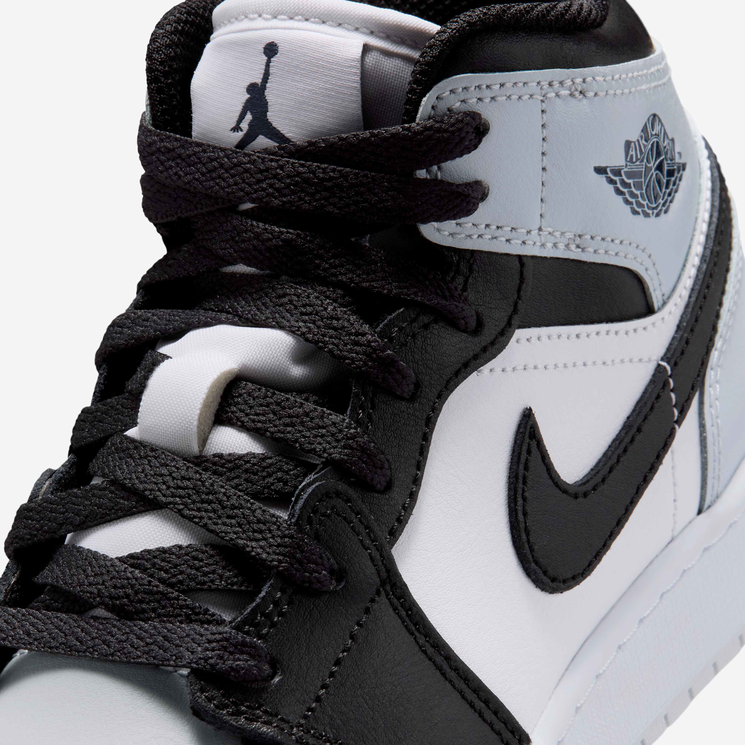 اير جوردن 1 ميد image number 6