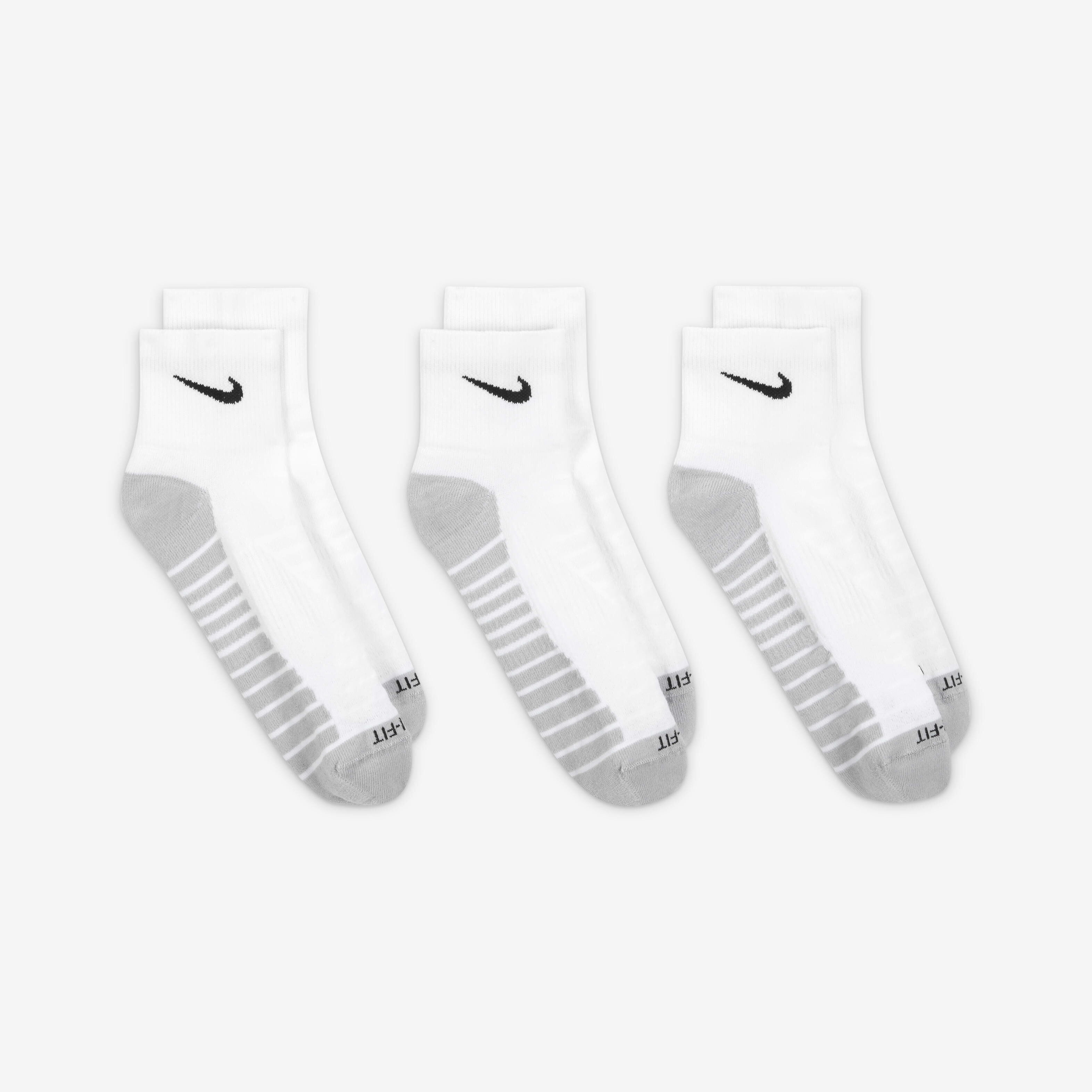 نايكي ايفريداي ماكس كوشيند image number 2