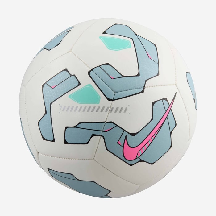 نايكي بيتش image number 1 نايكي بيتش image number 1