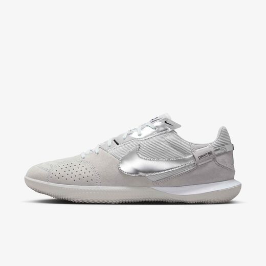 New In Men's Shoes-Nike, Nike Streetgato, Low-Top Football Shoes