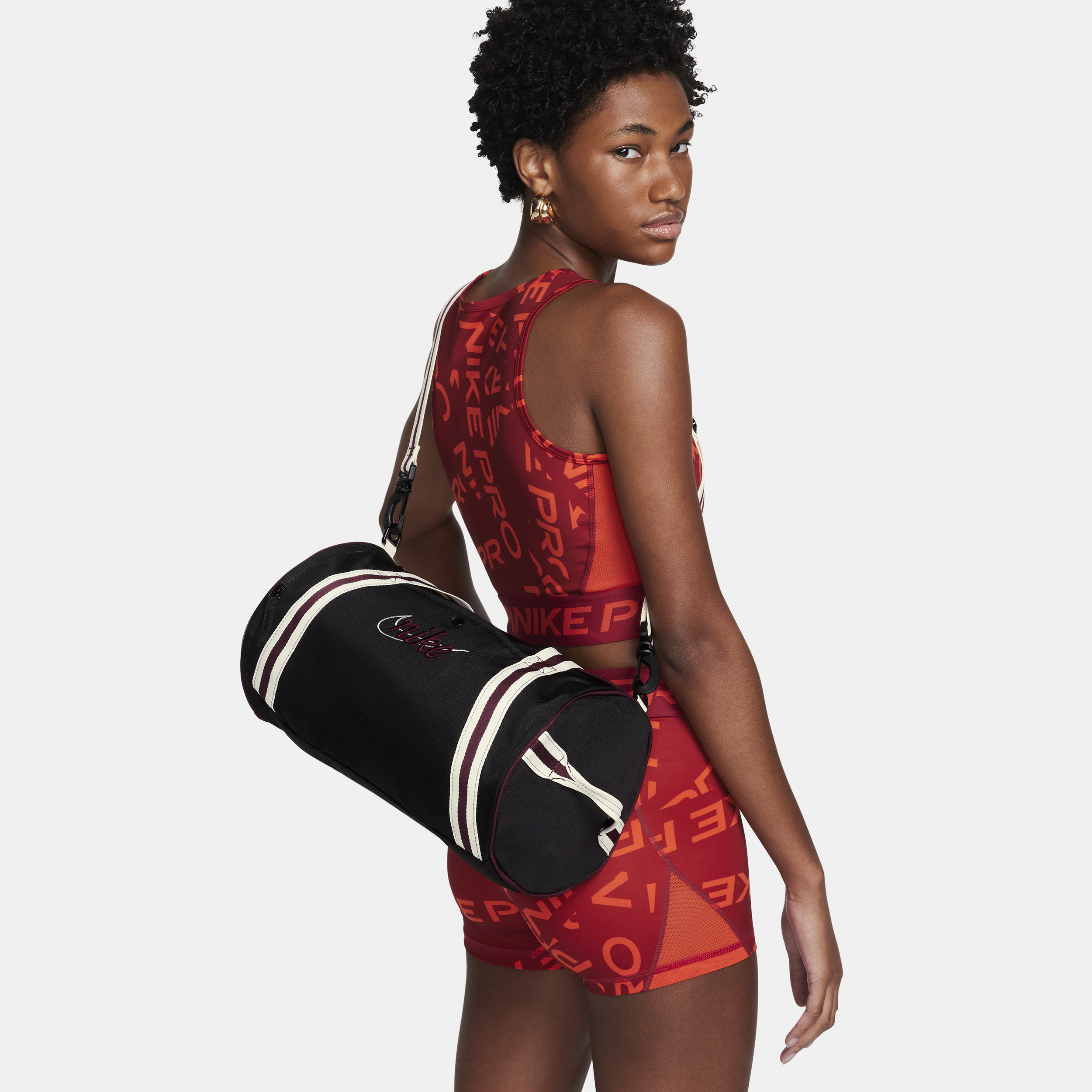 Nike heritage duffle bag hotsell