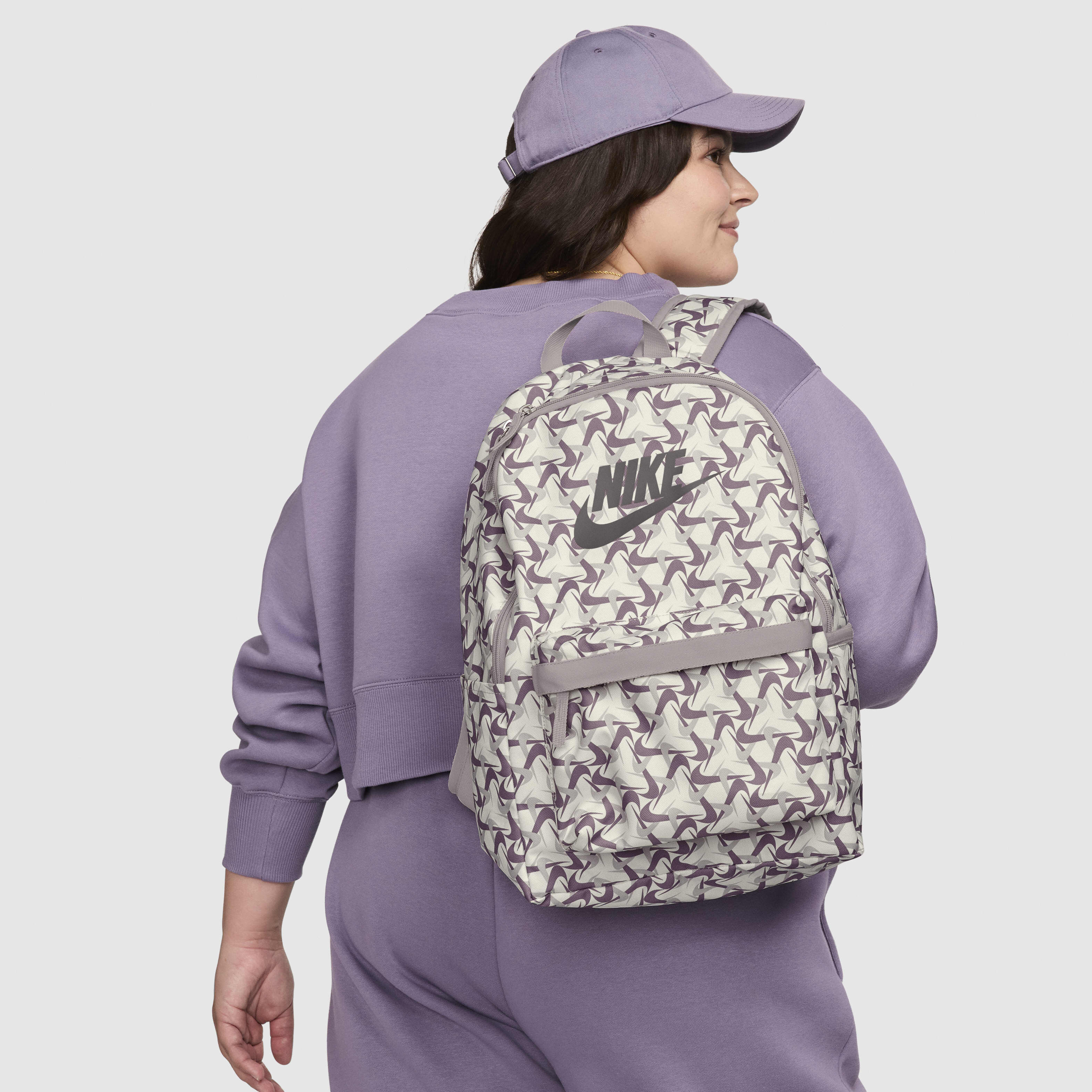 Discover Men s Backpacks Stylish Durable Bags Nike UAE
