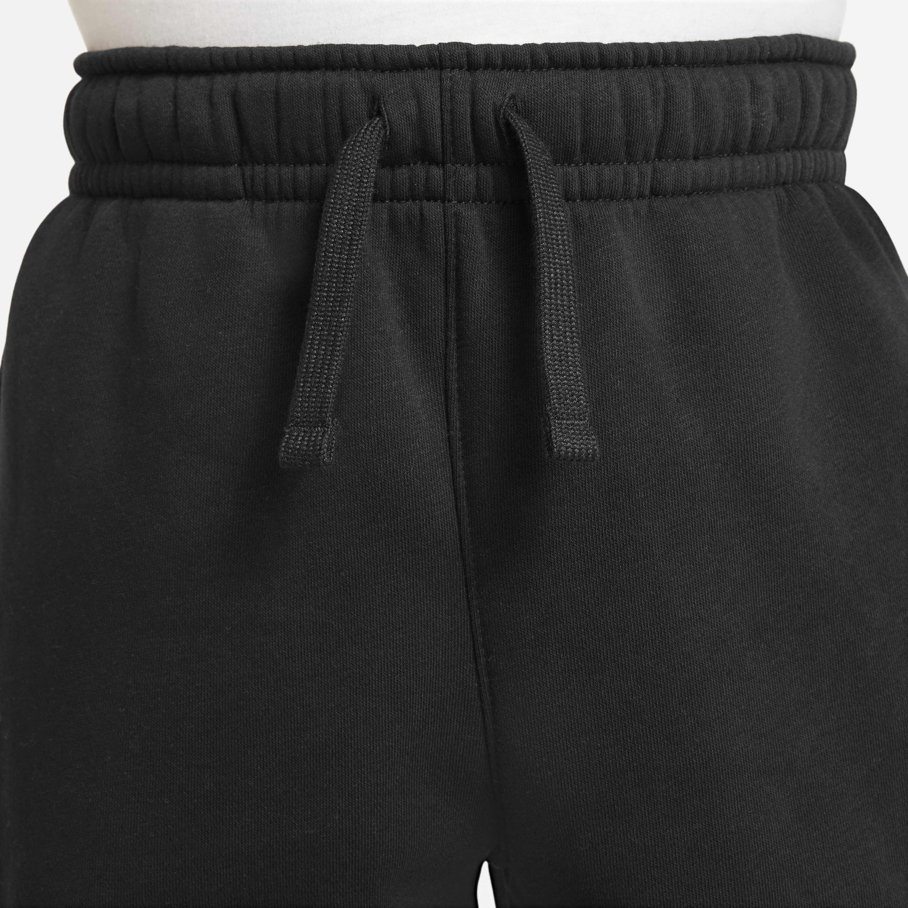 Nike Sportswear image number 2