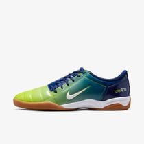 Nike Total90