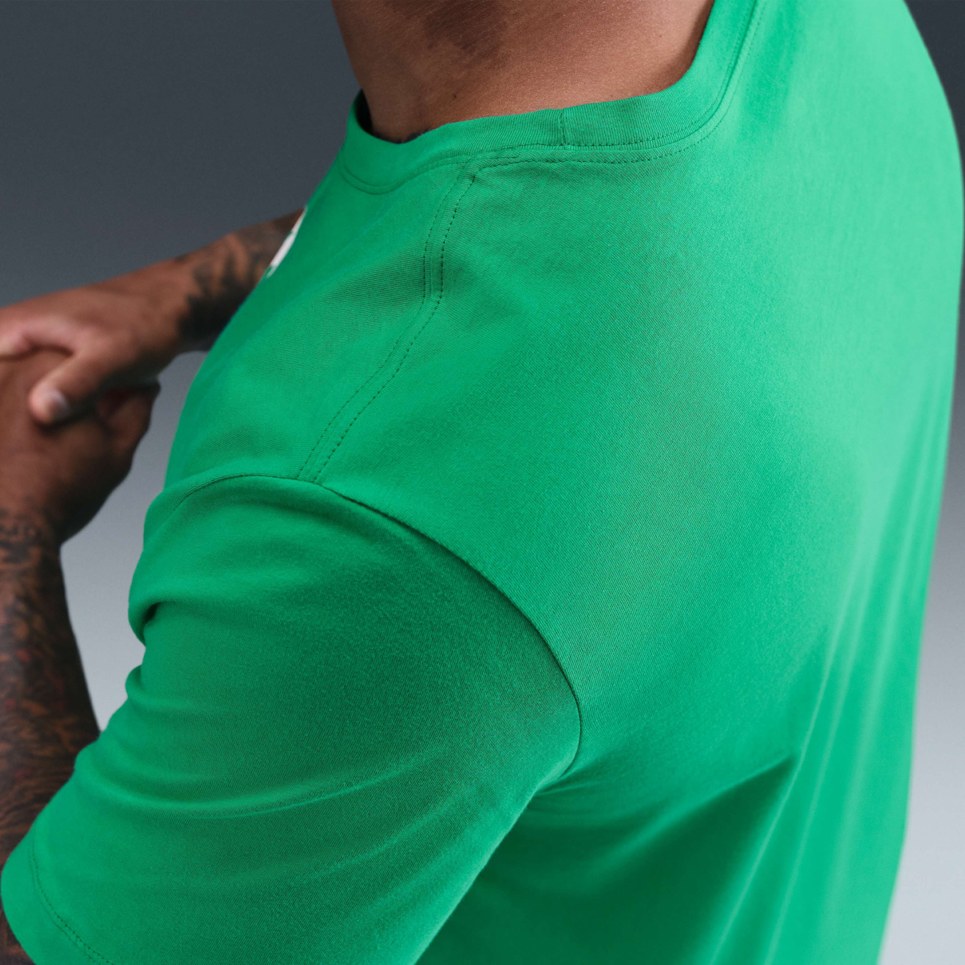 نايكي سبورتسوير image number 6