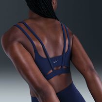 Nike Zenvy Strappy