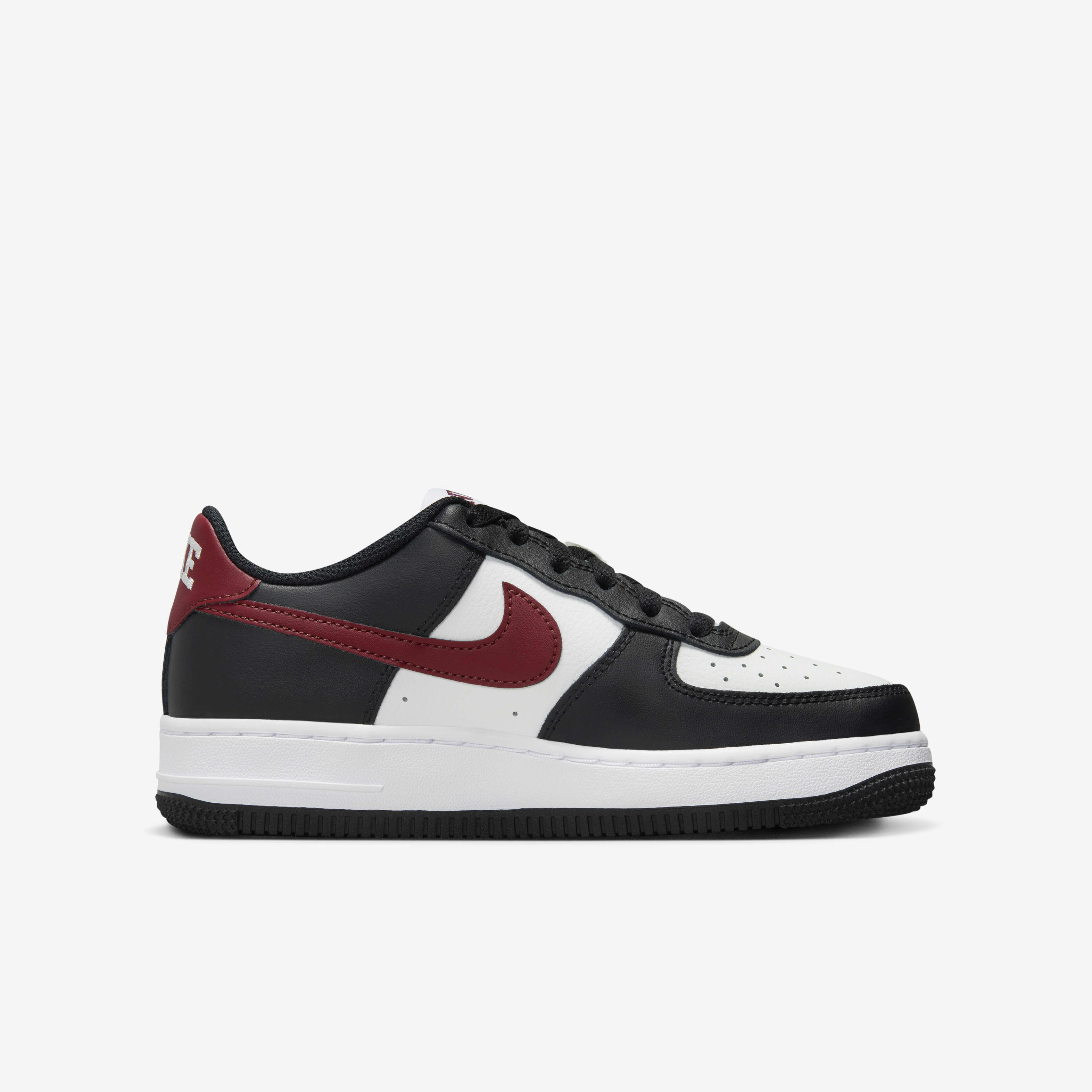 Buy Nike Air Force 1 Older Kids Shoes Nike UAE Official