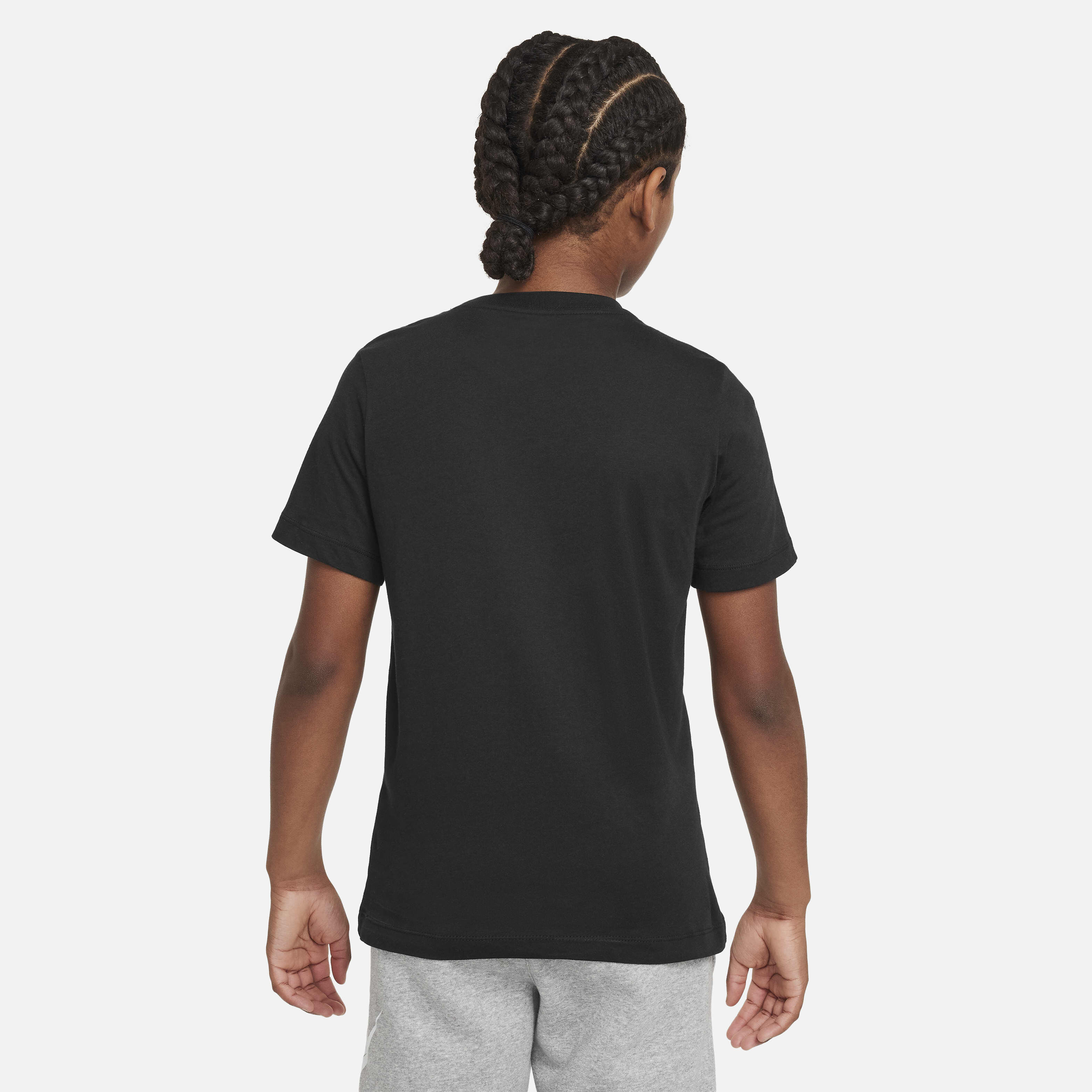 ليبرون x ليفربول FC image number 1