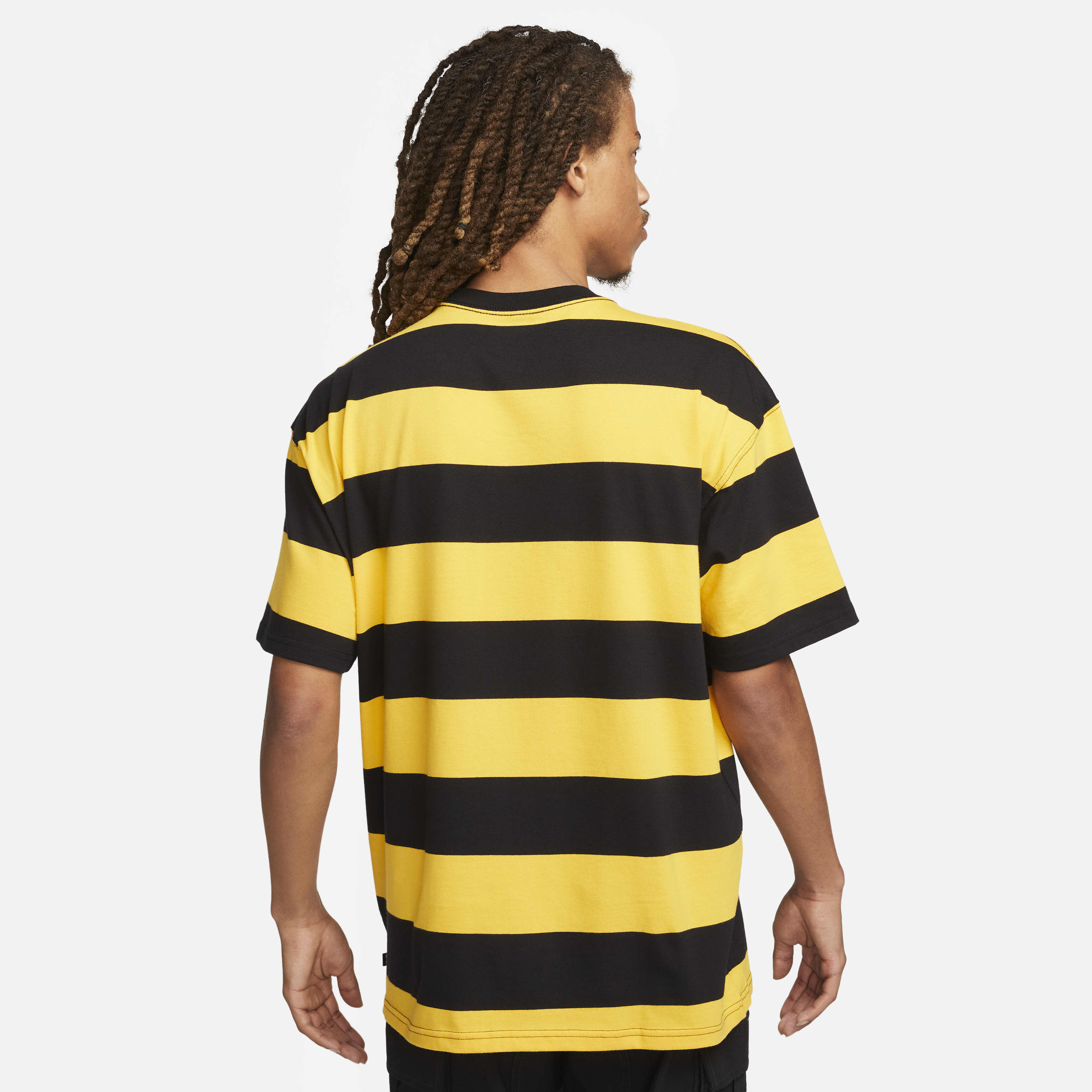 Buy Nike SB Men s Skate T Shirt University Gold Black Nike UAE Official