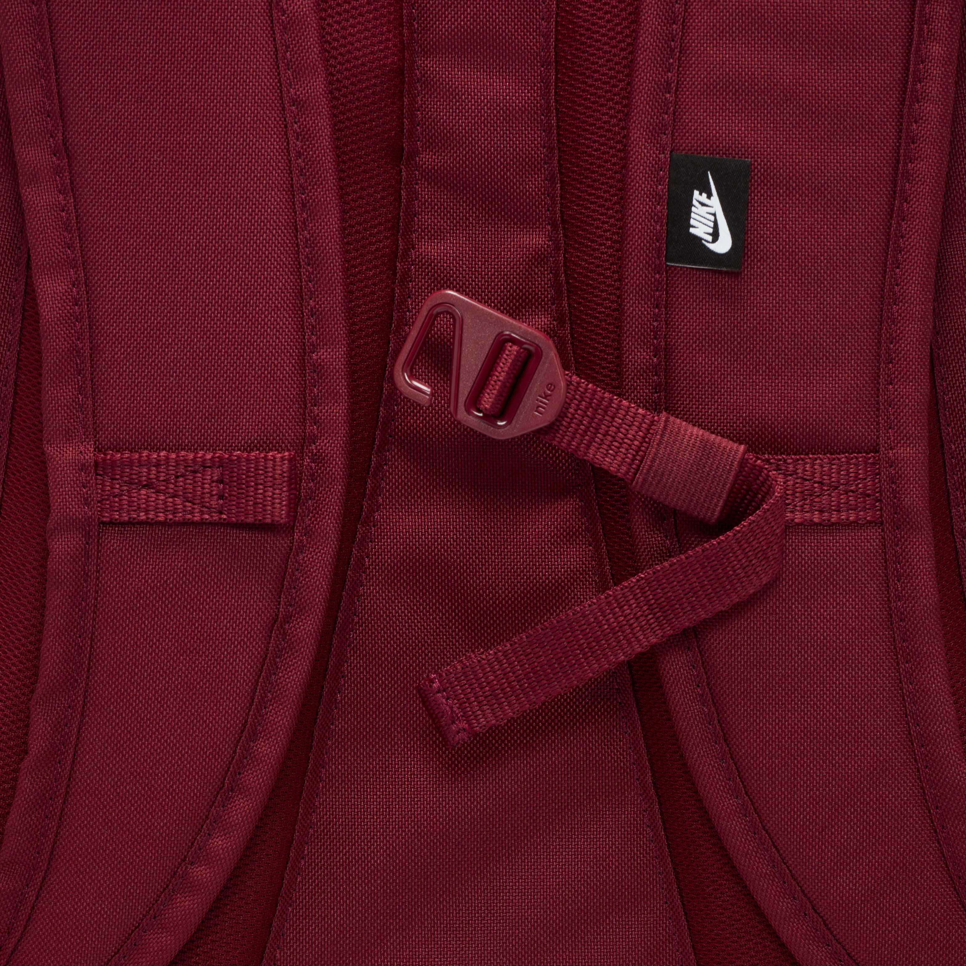 Nike Hayward image number 6