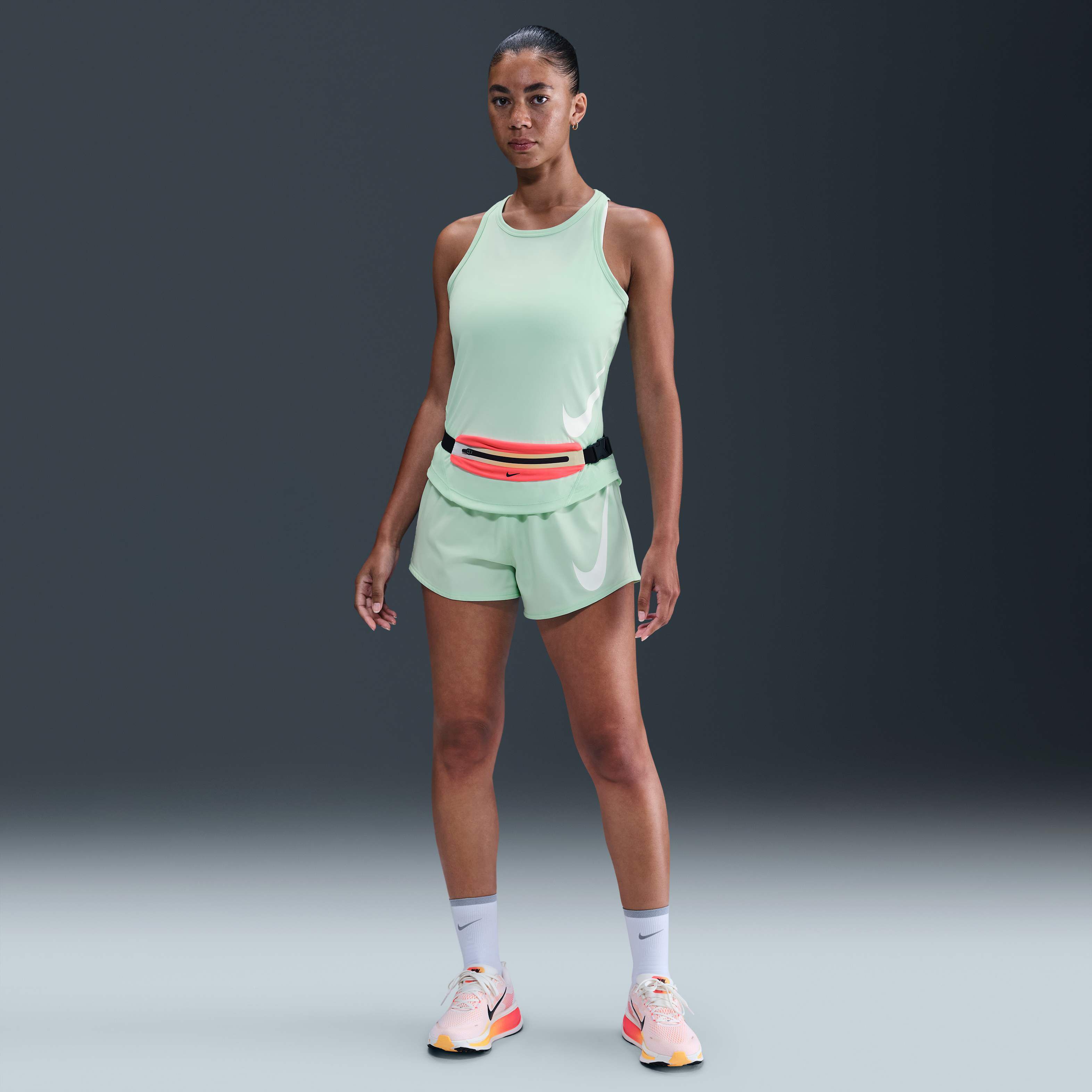 نايكي تيمبو سووش رن image number 3