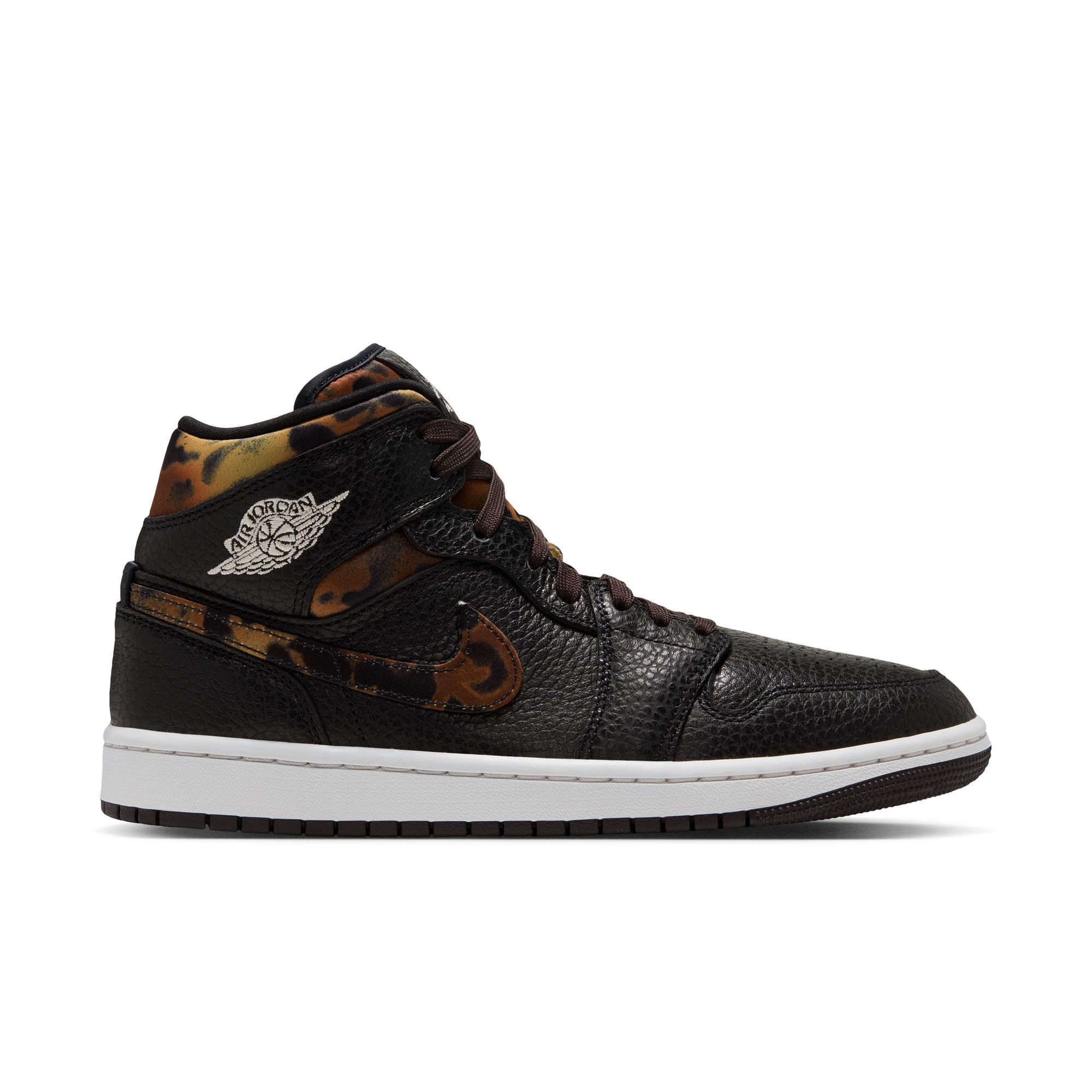Air Jordan 1 Mid SE image number 5