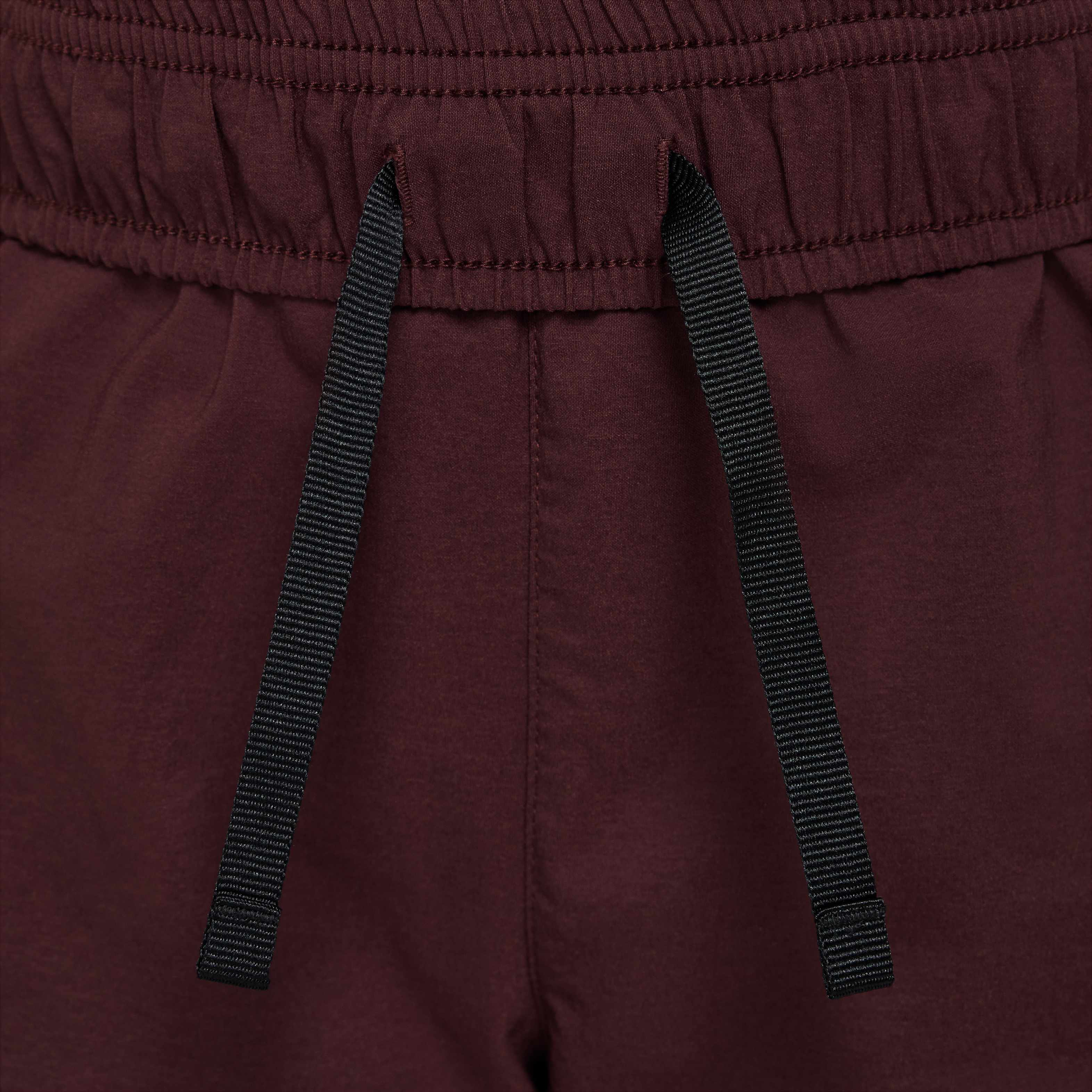 نايكي تك image number 2