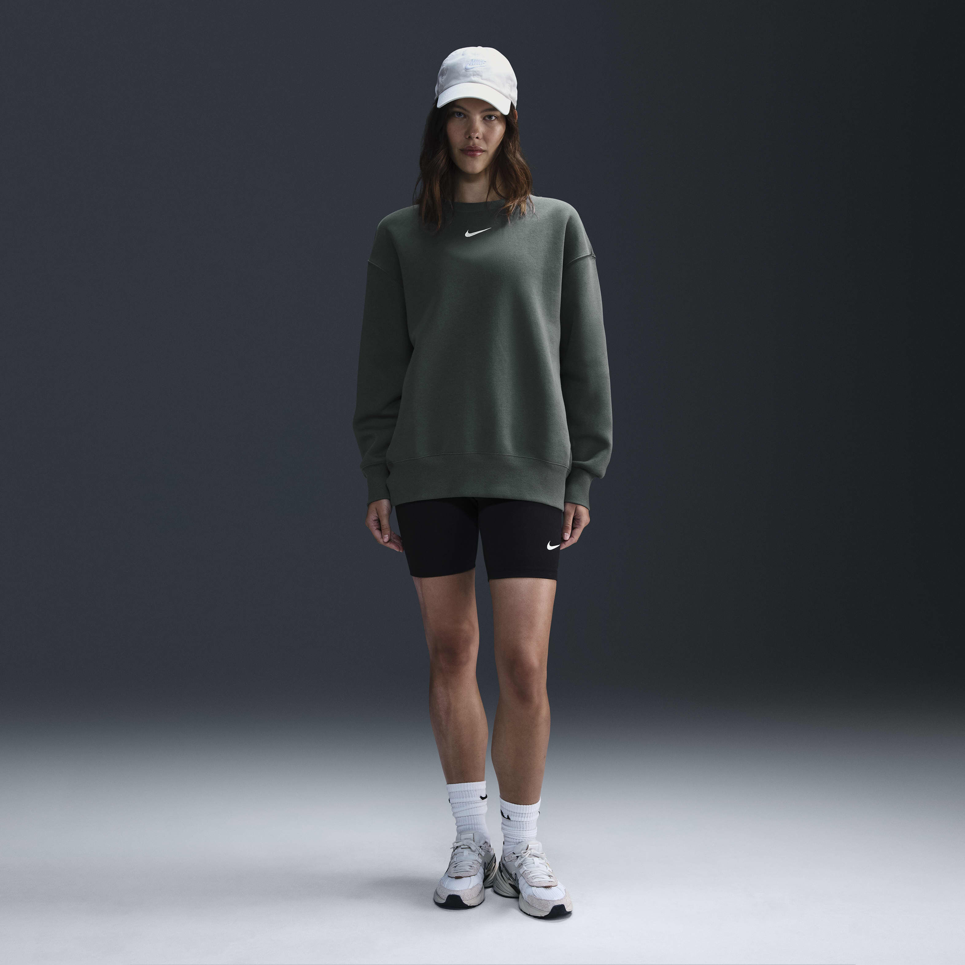 NEE スウェット XL Buy Nike Sportswear Phoenix Fleece Women's Oversized Crew