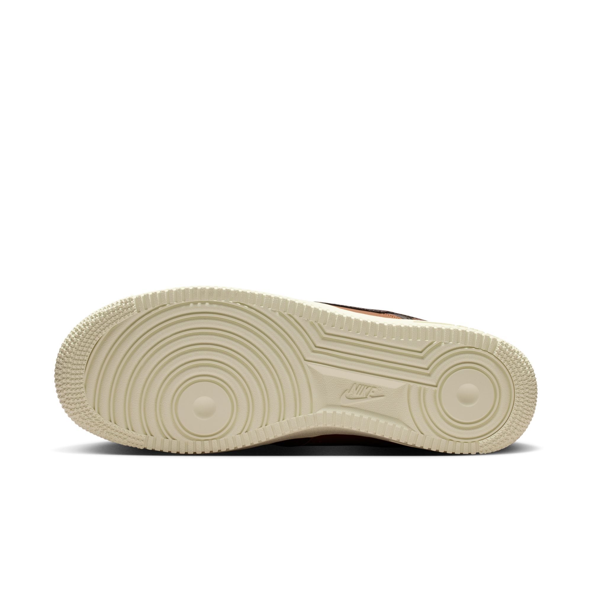 Nike Air Force 1 '07 LV8  image number 8