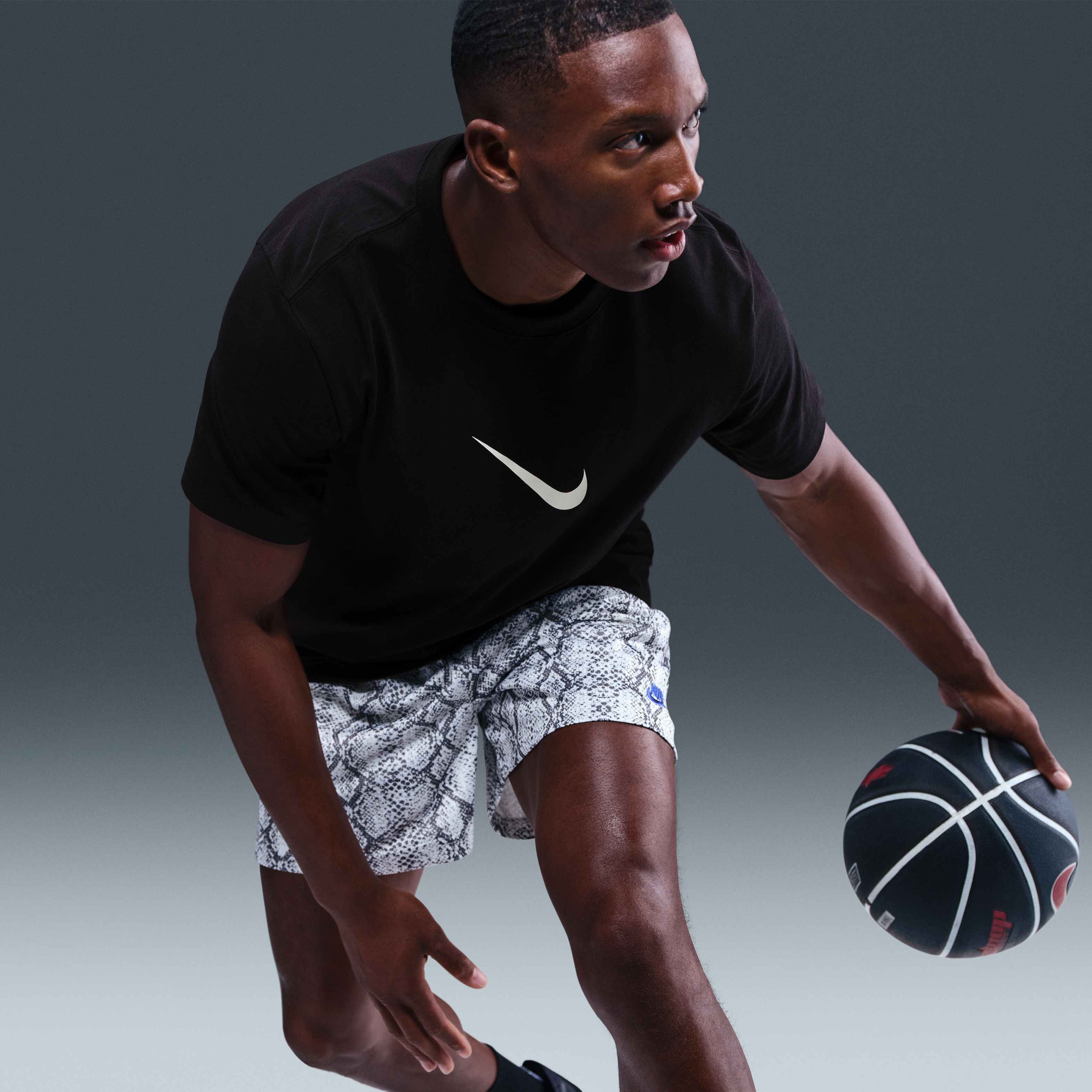 Giannis image number 2